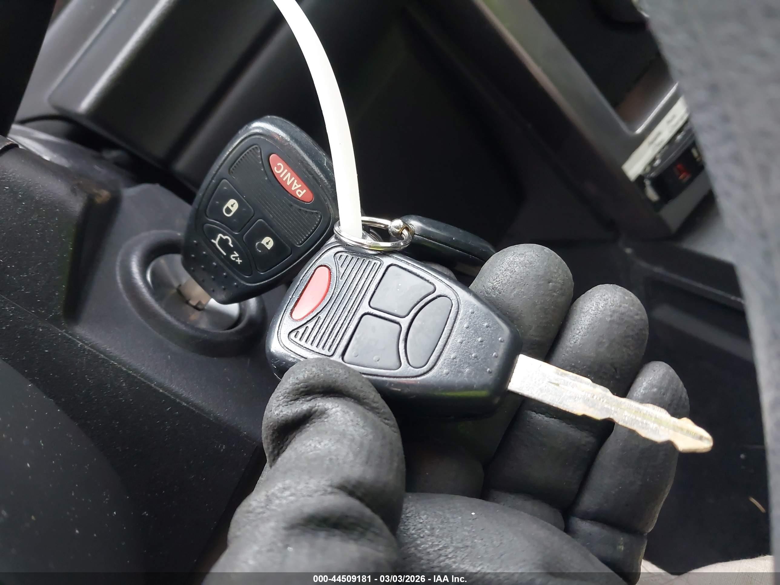 2011 Jeep Liberty Sport Белый vin: 1J4PN2GK0BW530210