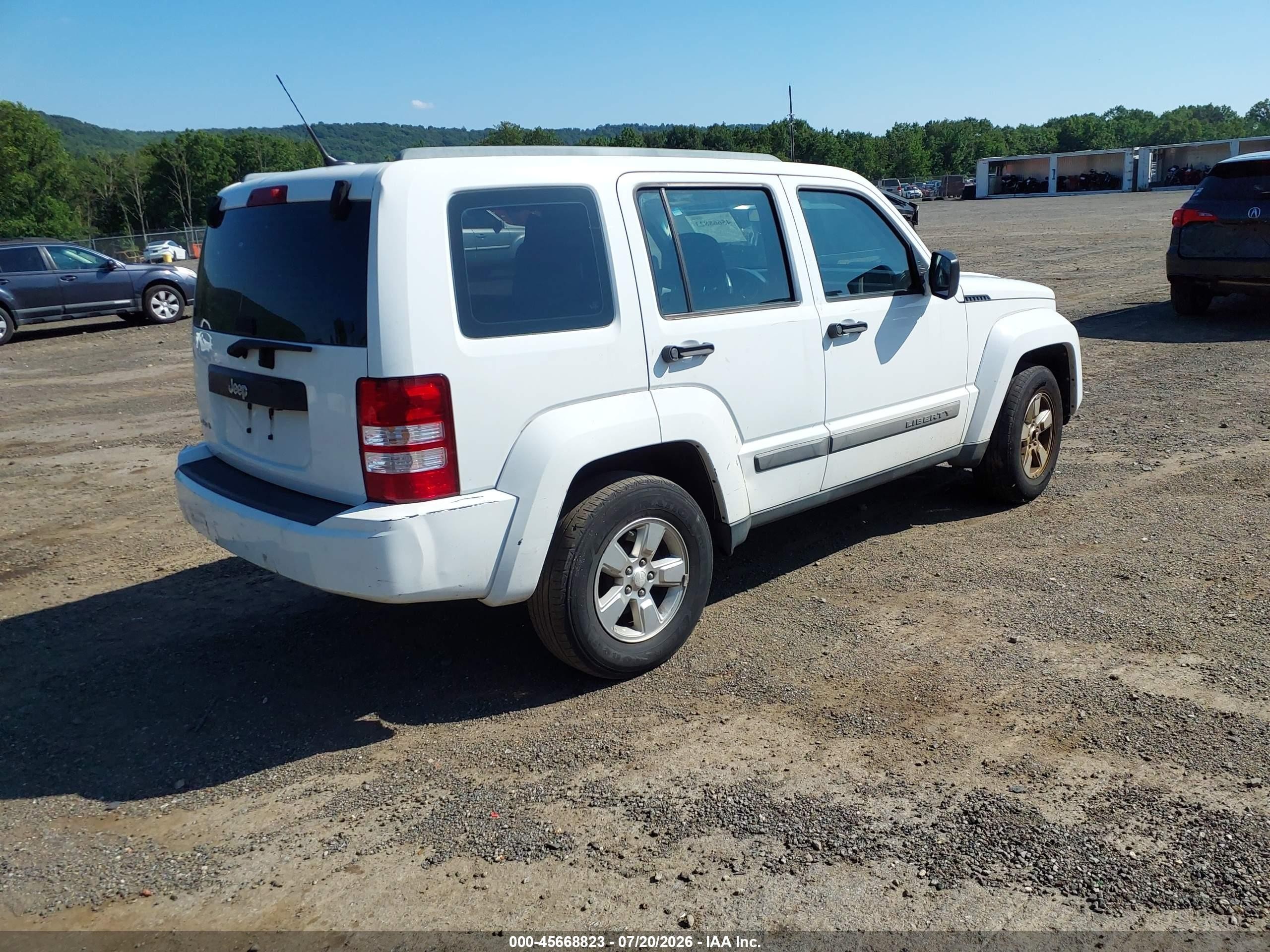 2011 Jeep Liberty Sport White vin: 1J4PN2GK0BW566883