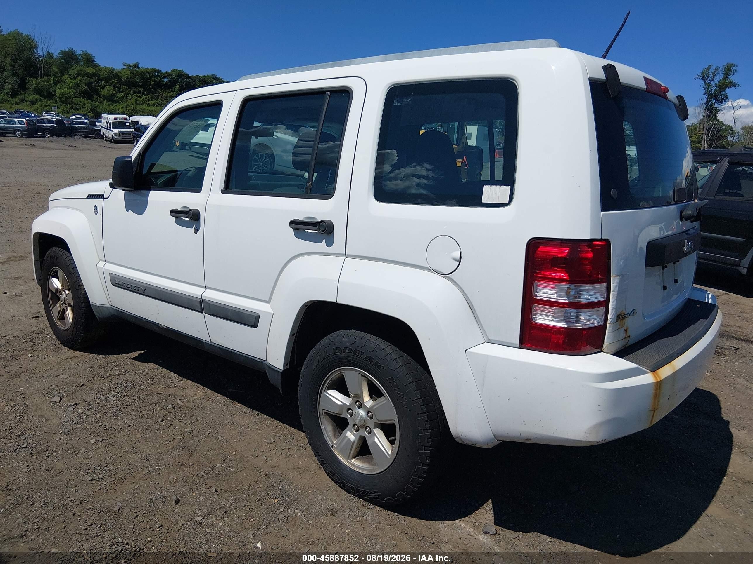 2011 Jeep Liberty Sport White vin: 1J4PN2GK1BW575267