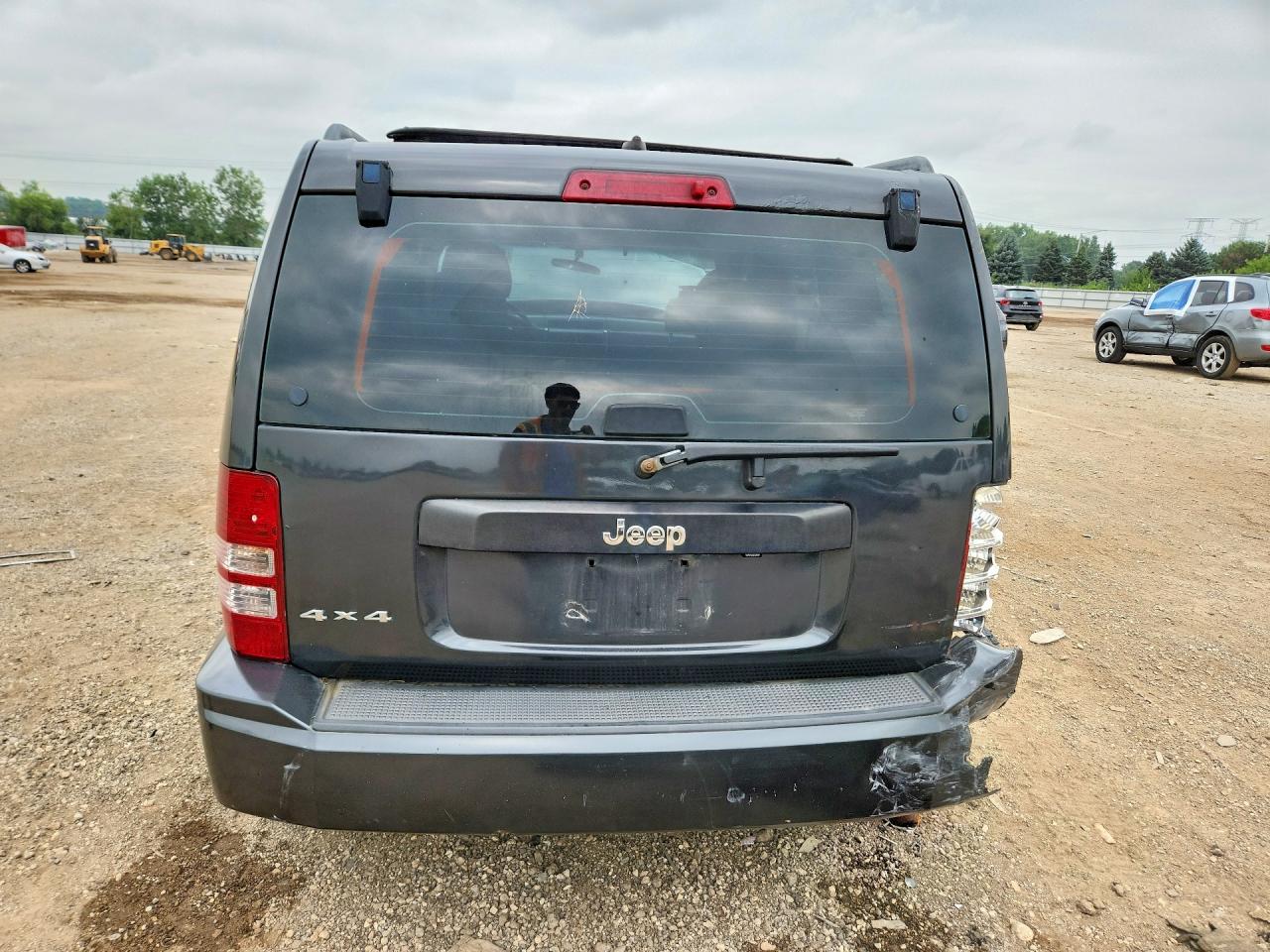 2010 Jeep Liberty Sport Charcoal vin: 1J4PN2GK2AW125433