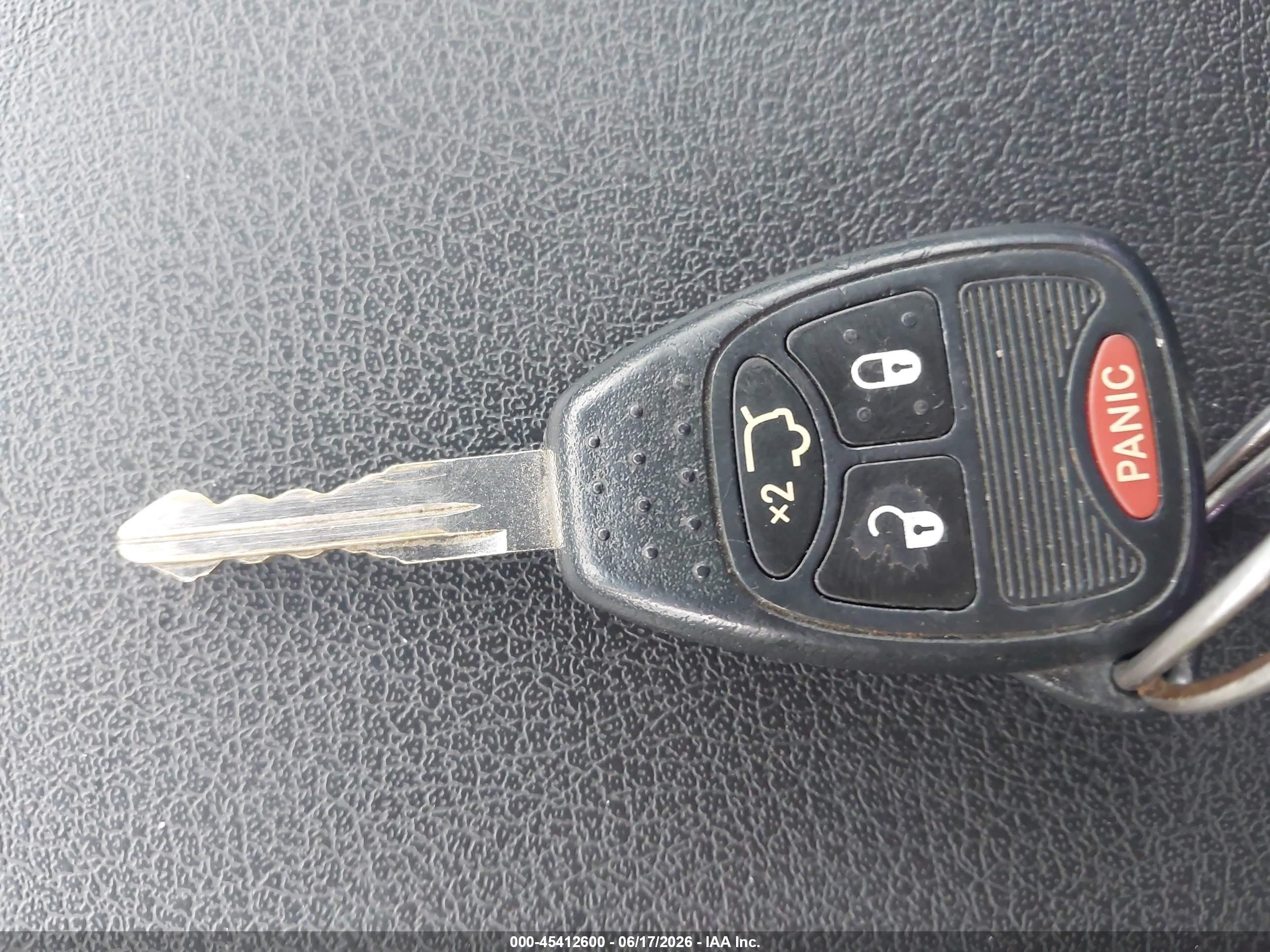 2010 Jeep Liberty Sport White vin: 1J4PN2GK2AW133144
