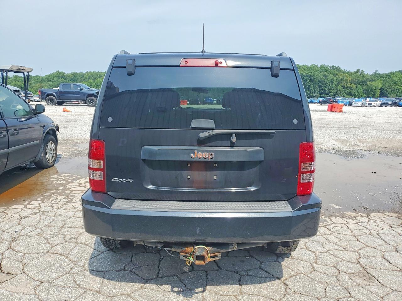 2010 Jeep Liberty Sport Черный vin: 1J4PN2GK2AW159338
