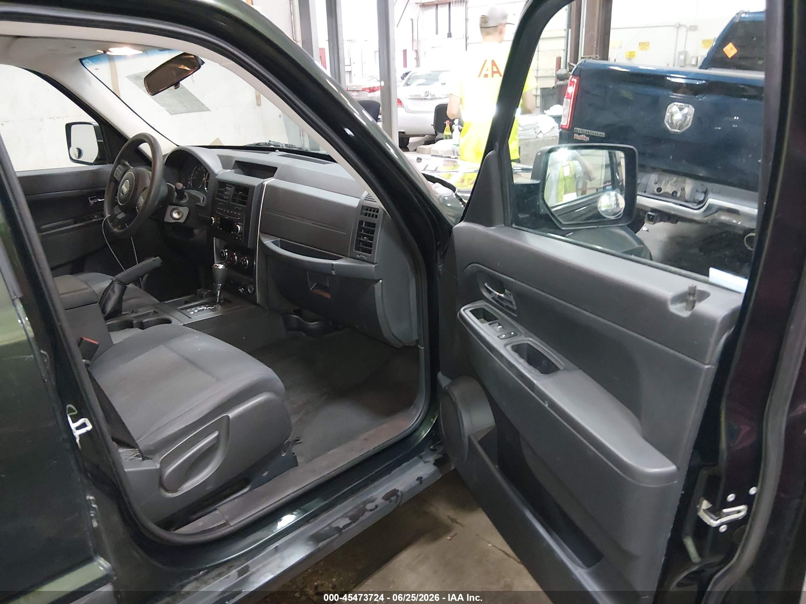2011 Jeep Liberty Sport Green vin: 1J4PN2GK2BW510654