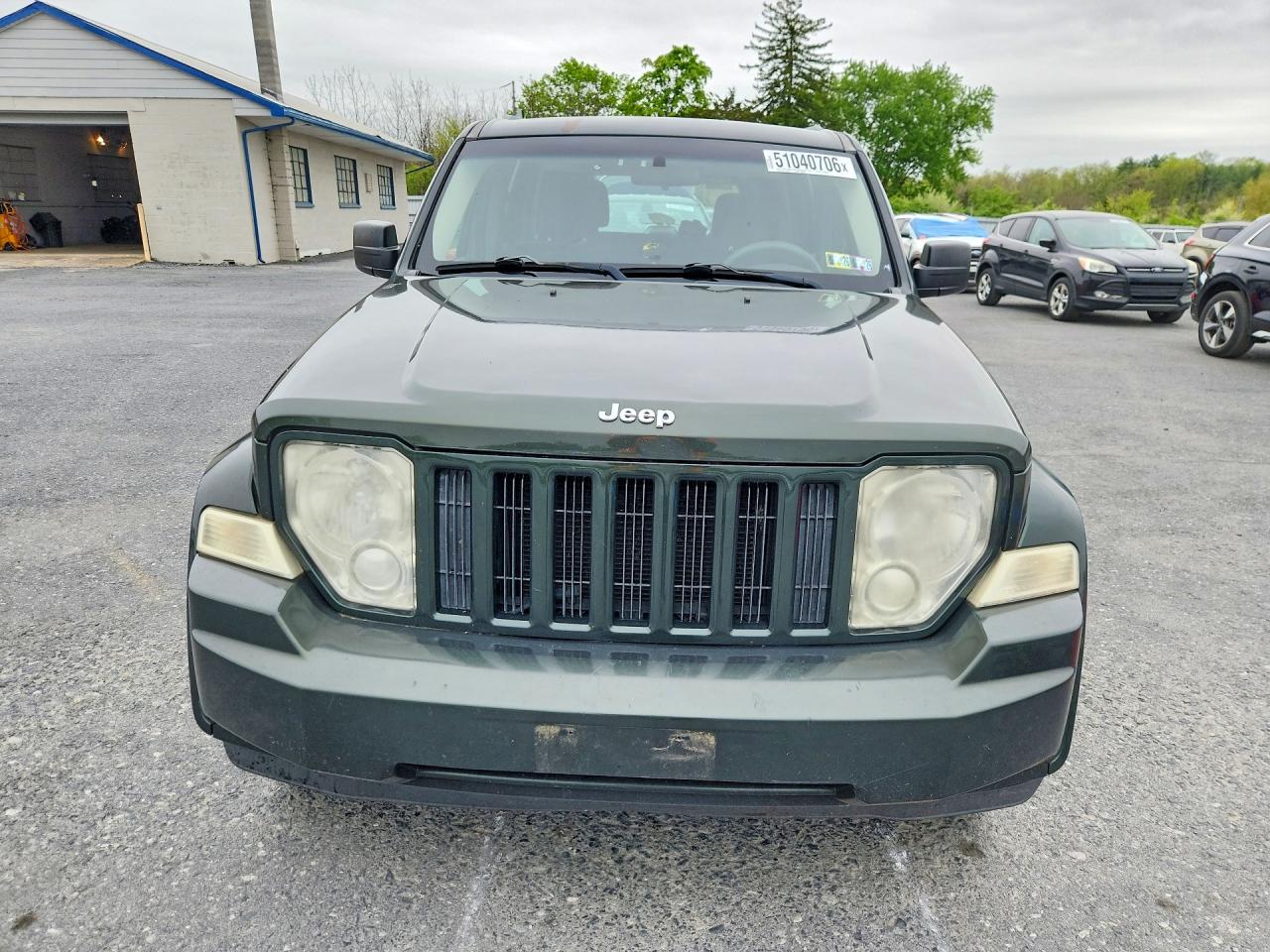 2011 Jeep Liberty Green vin: 1J4PN2GK2BW552029