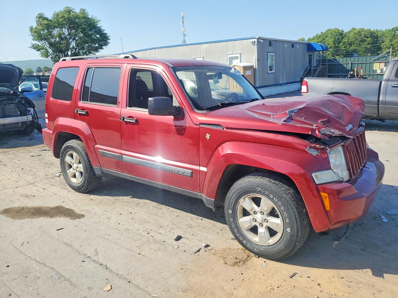 2011 Jeep Liberty Sport Burgundy vin: 1J4PN2GK2BW569302