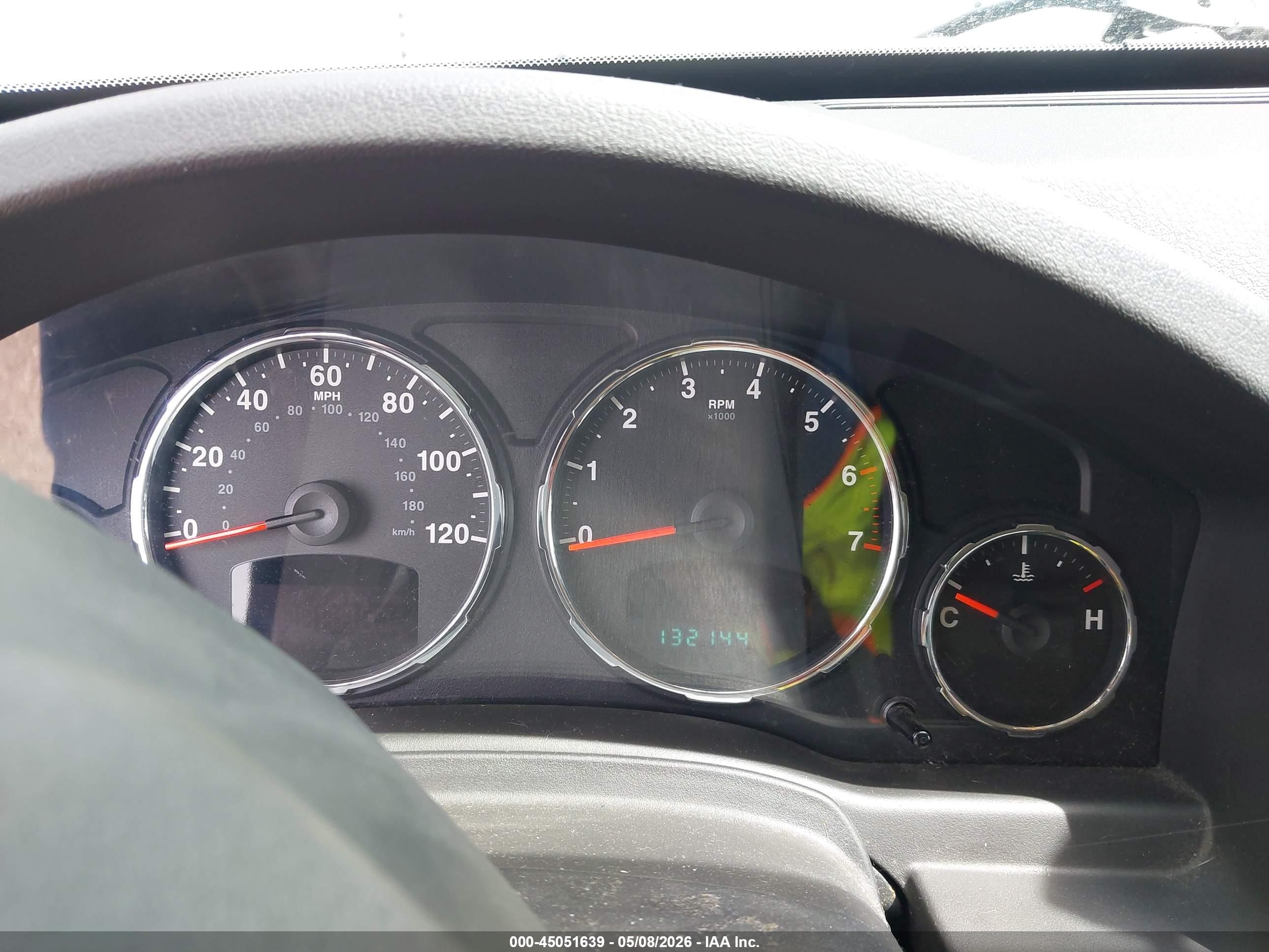 2010 Jeep Liberty Sport Бежевый vin: 1J4PN2GK3AW149711