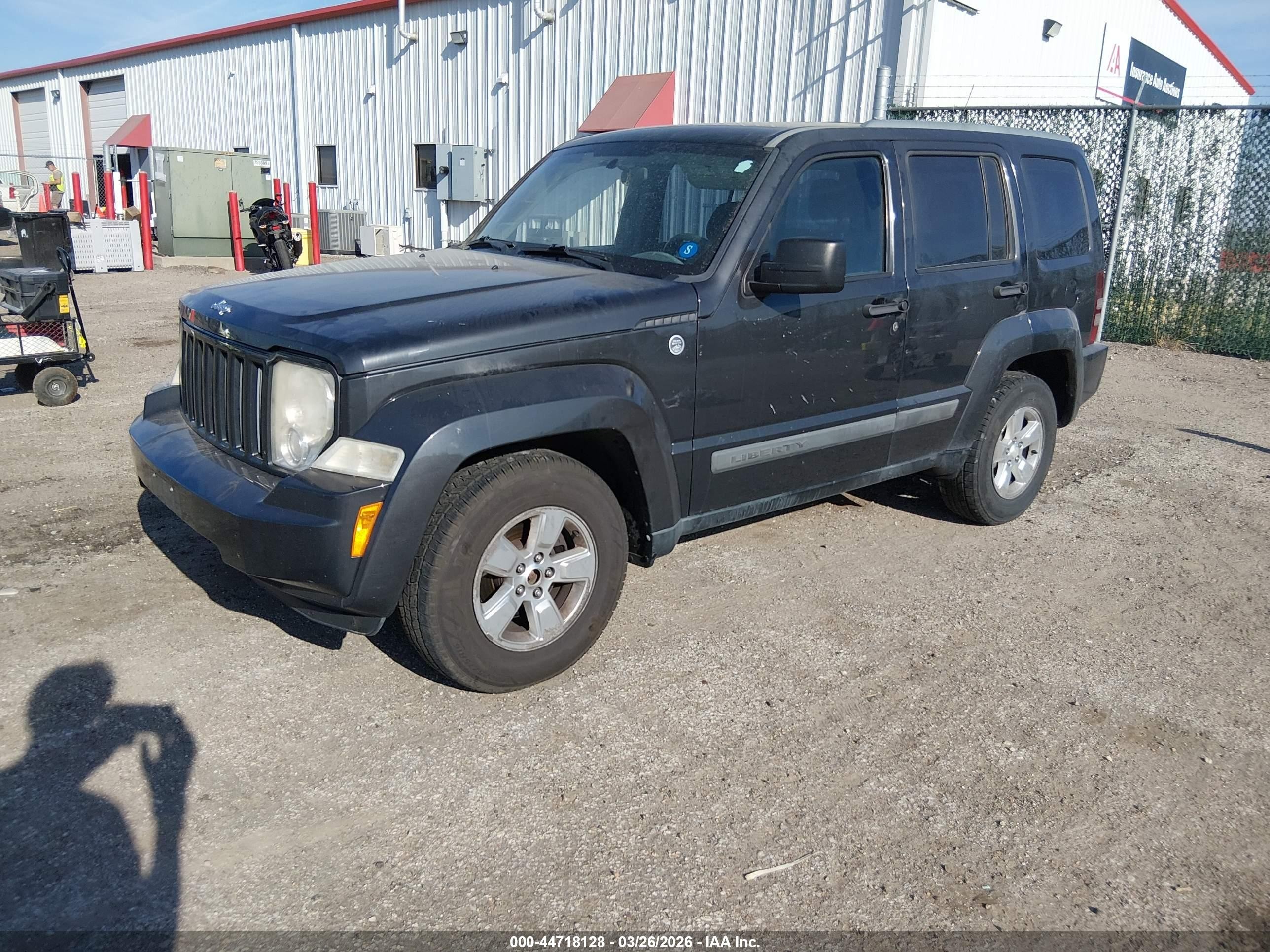 2011 Jeep Liberty Sport Gray vin: 1J4PN2GK3BW553867