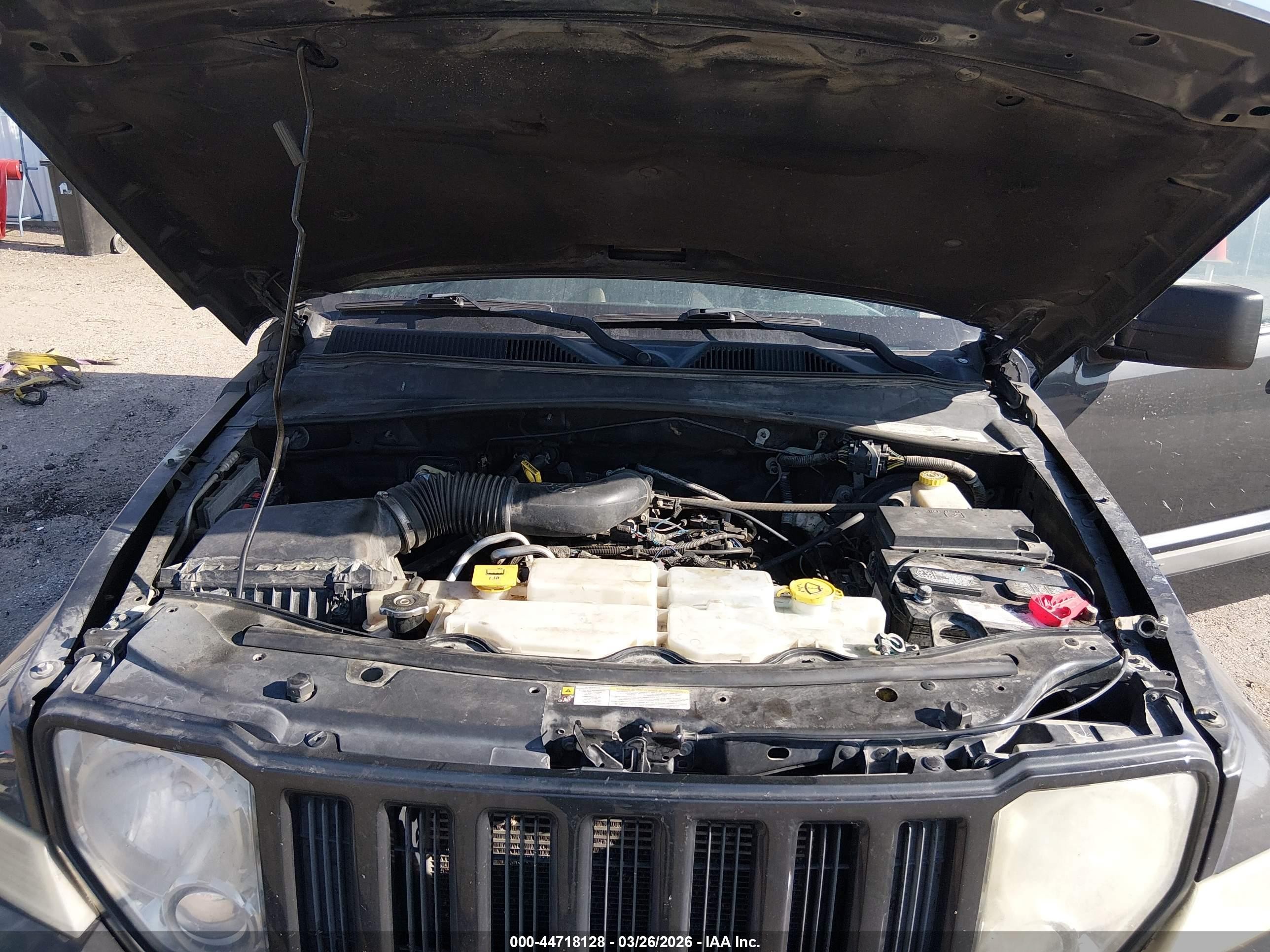 2011 Jeep Liberty Sport Gray vin: 1J4PN2GK3BW553867