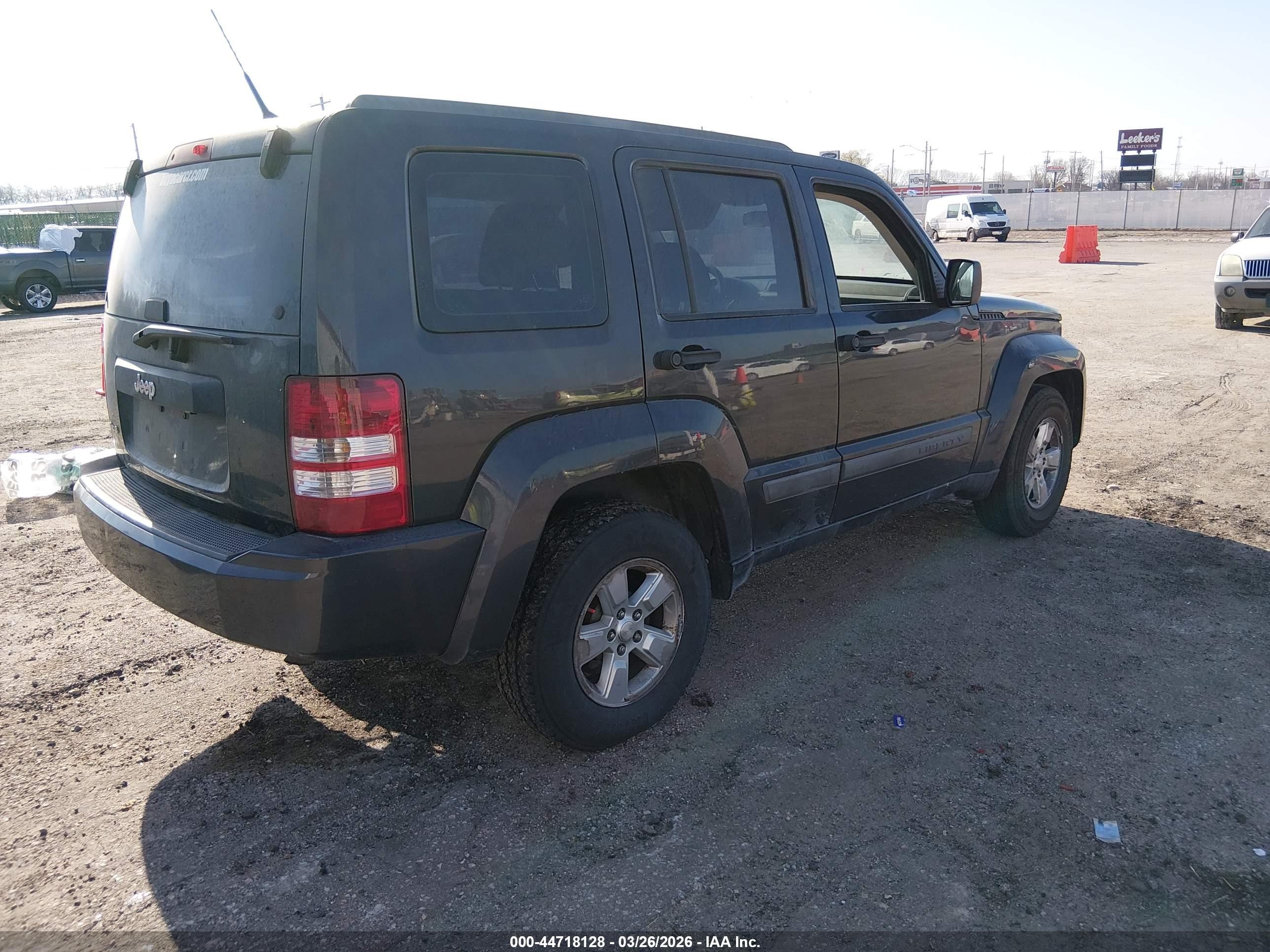 2011 Jeep Liberty Sport Gray vin: 1J4PN2GK3BW553867