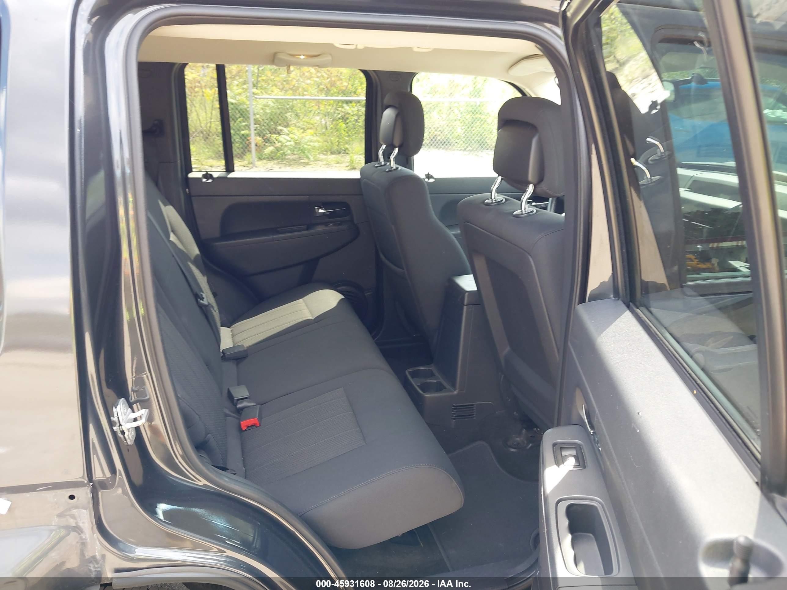 2011 Jeep Liberty Sport Gray vin: 1J4PN2GK3BW592264
