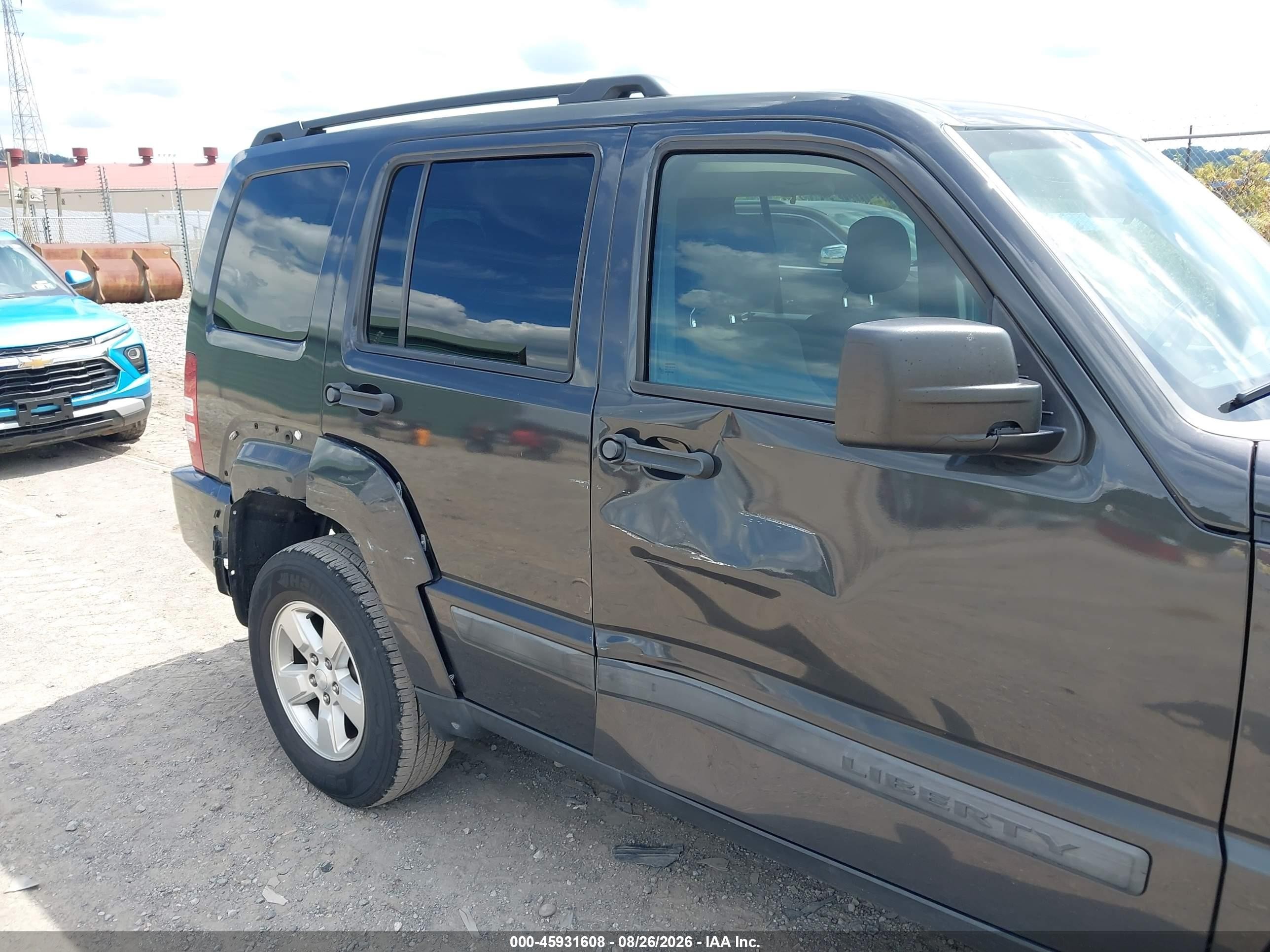 2011 Jeep Liberty Sport Gray vin: 1J4PN2GK3BW592264