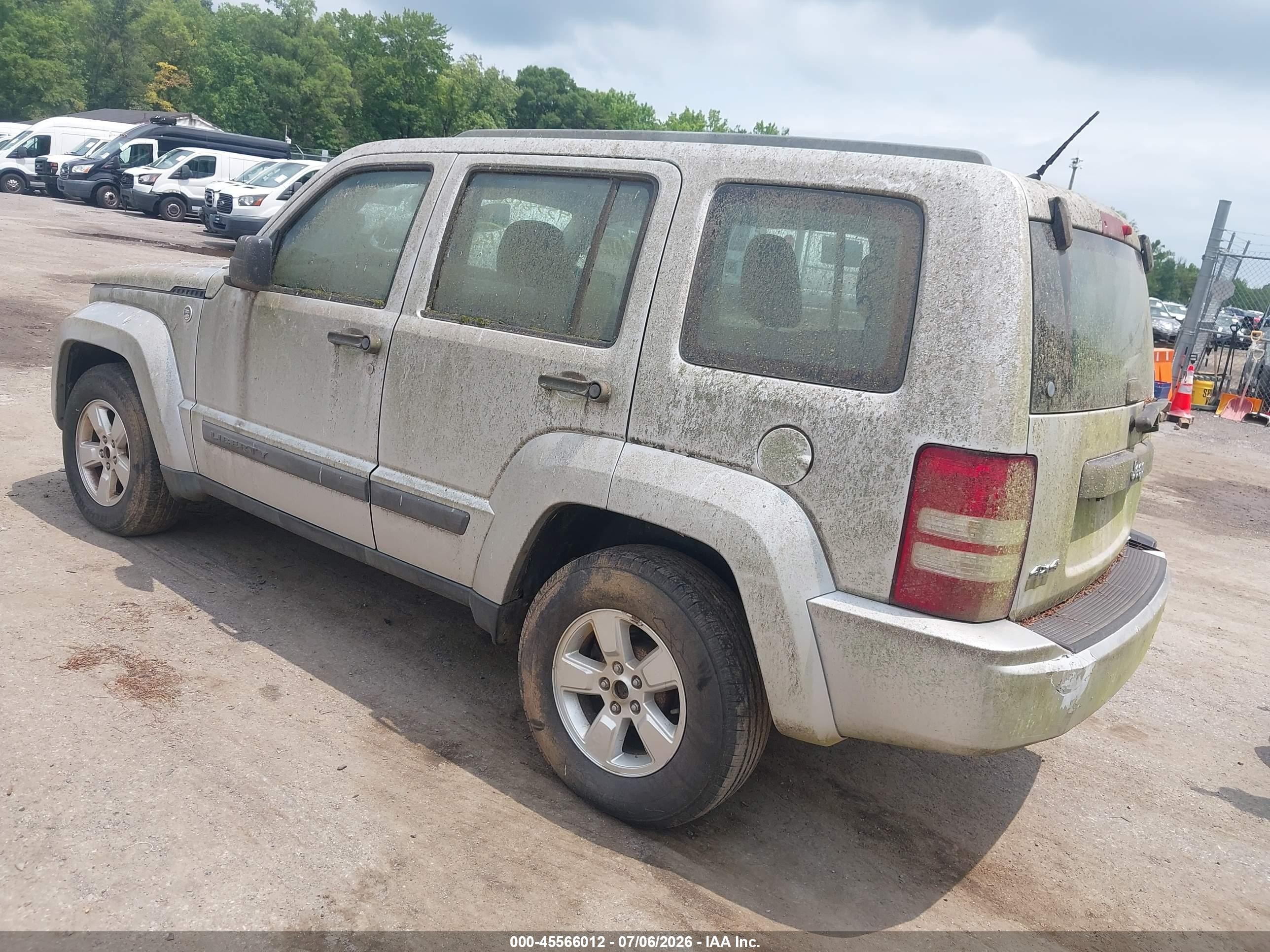 2011 Jeep Liberty Sport Silver vin: 1J4PN2GK4BW557510