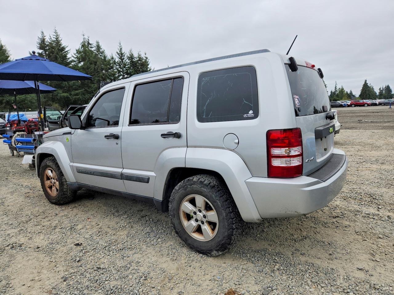 2011 Jeep Liberty Sport Silver vin: 1J4PN2GK4BW579667