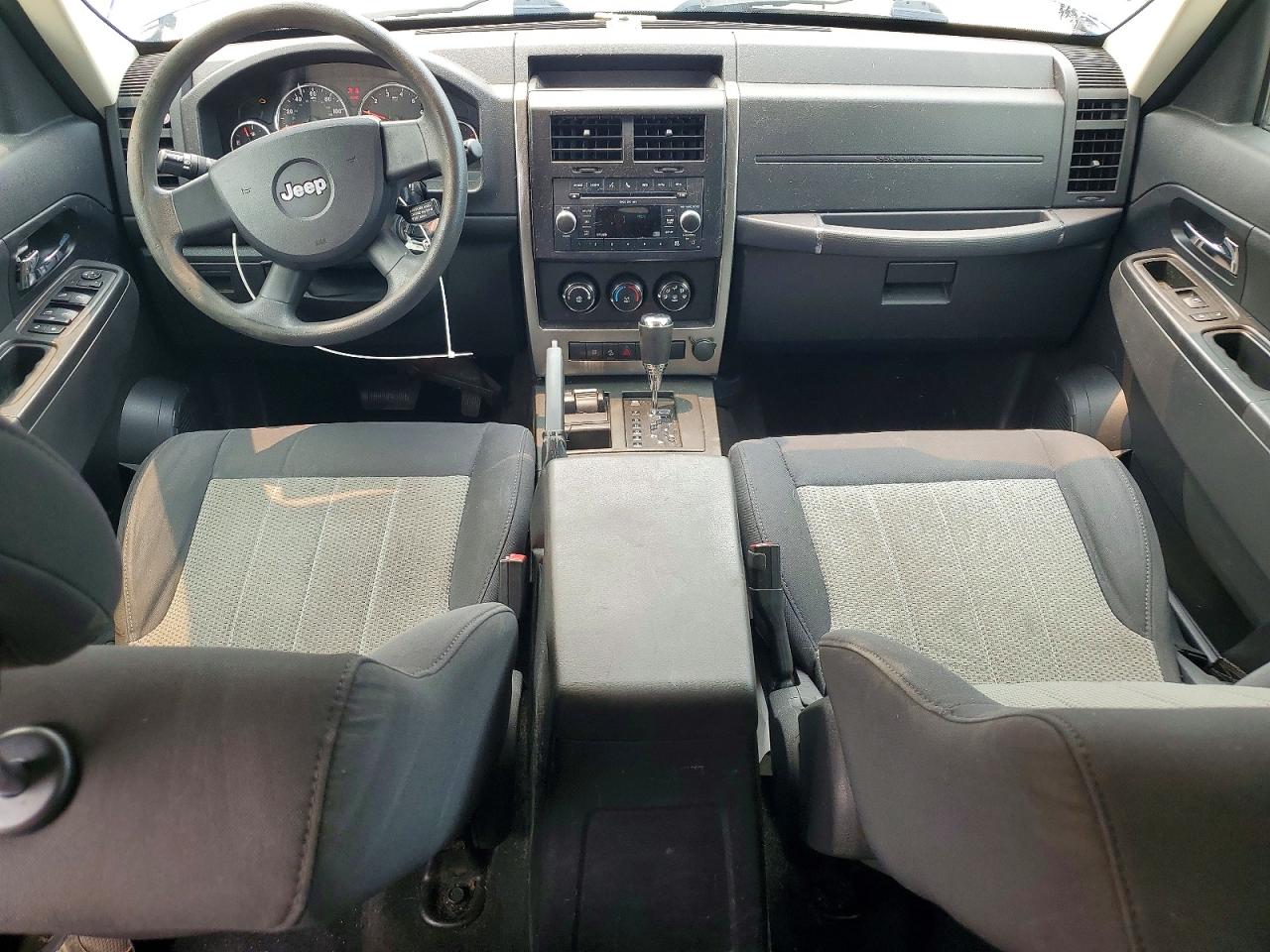 2010 Jeep Liberty Sport Blue vin: 1J4PN2GK5AW111560