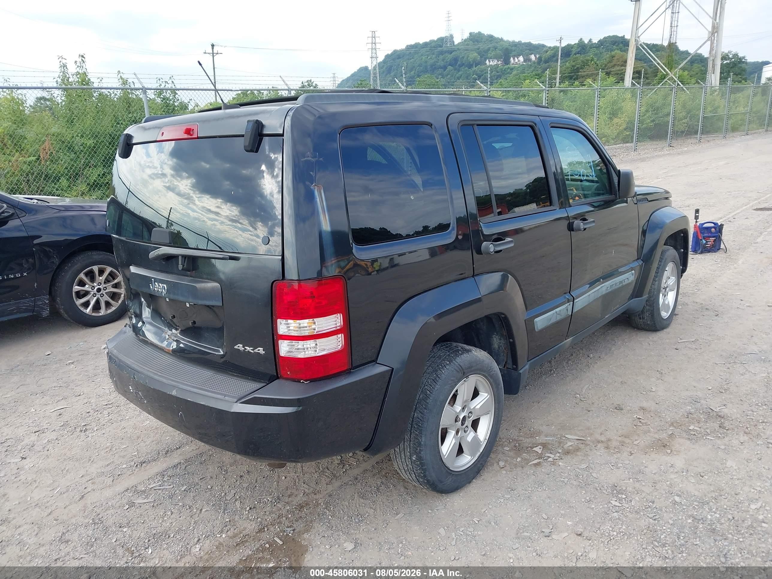 2010 Jeep Liberty Sport Черный vin: 1J4PN2GK5AW119027