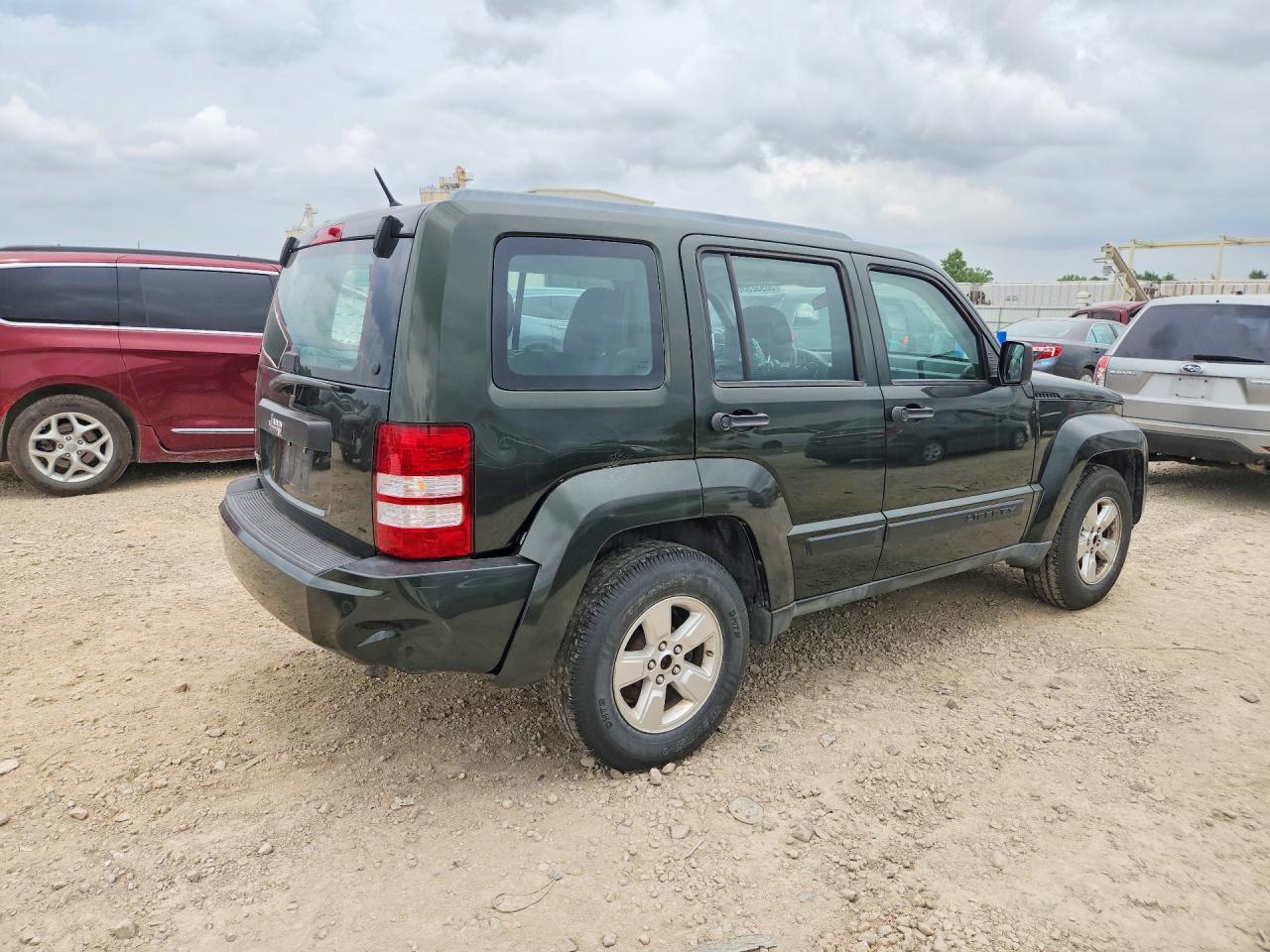2011 Jeep Liberty Sport Green vin: 1J4PN2GK5BW542191