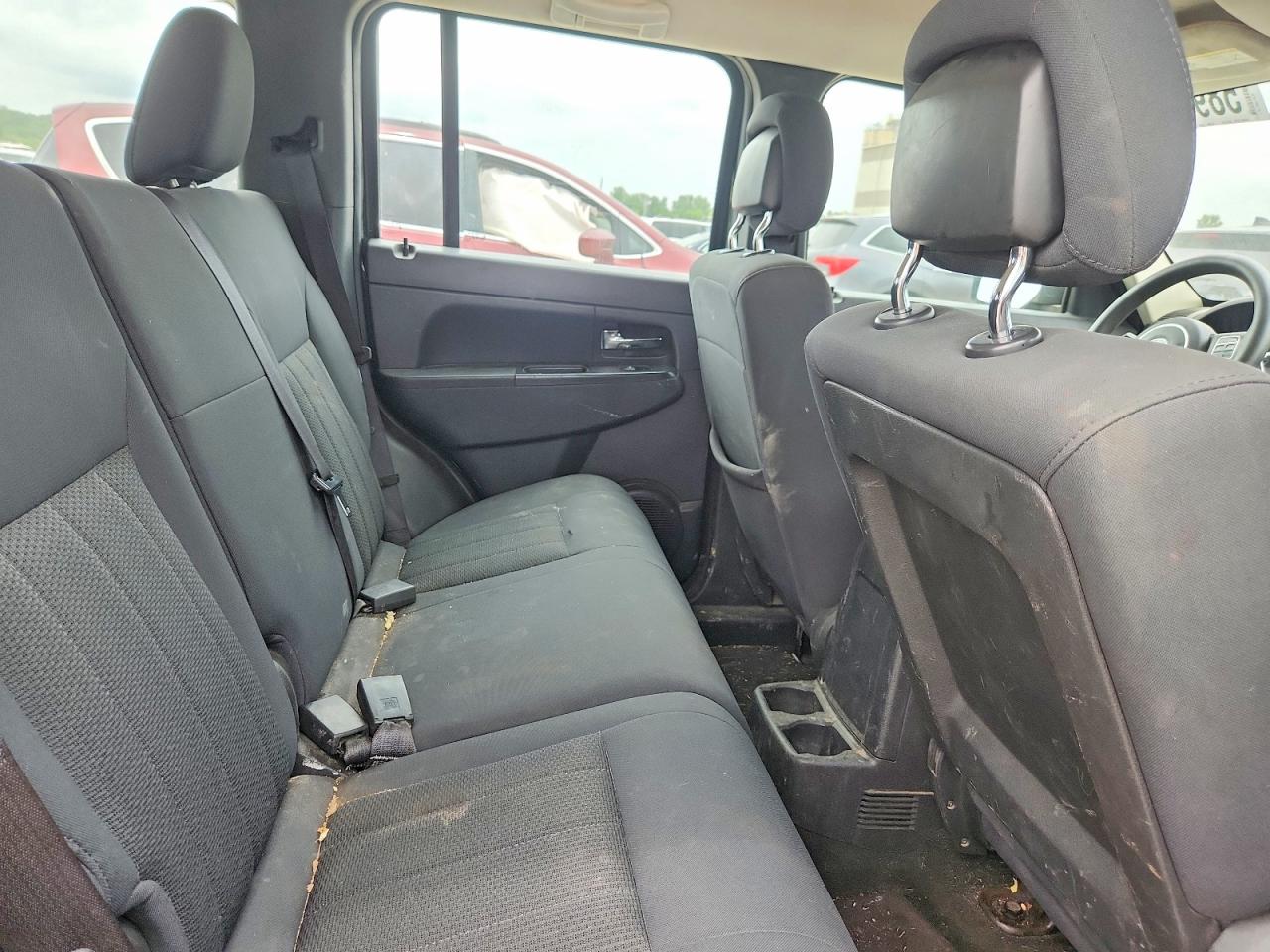 2011 Jeep Liberty Sport Green vin: 1J4PN2GK5BW542191
