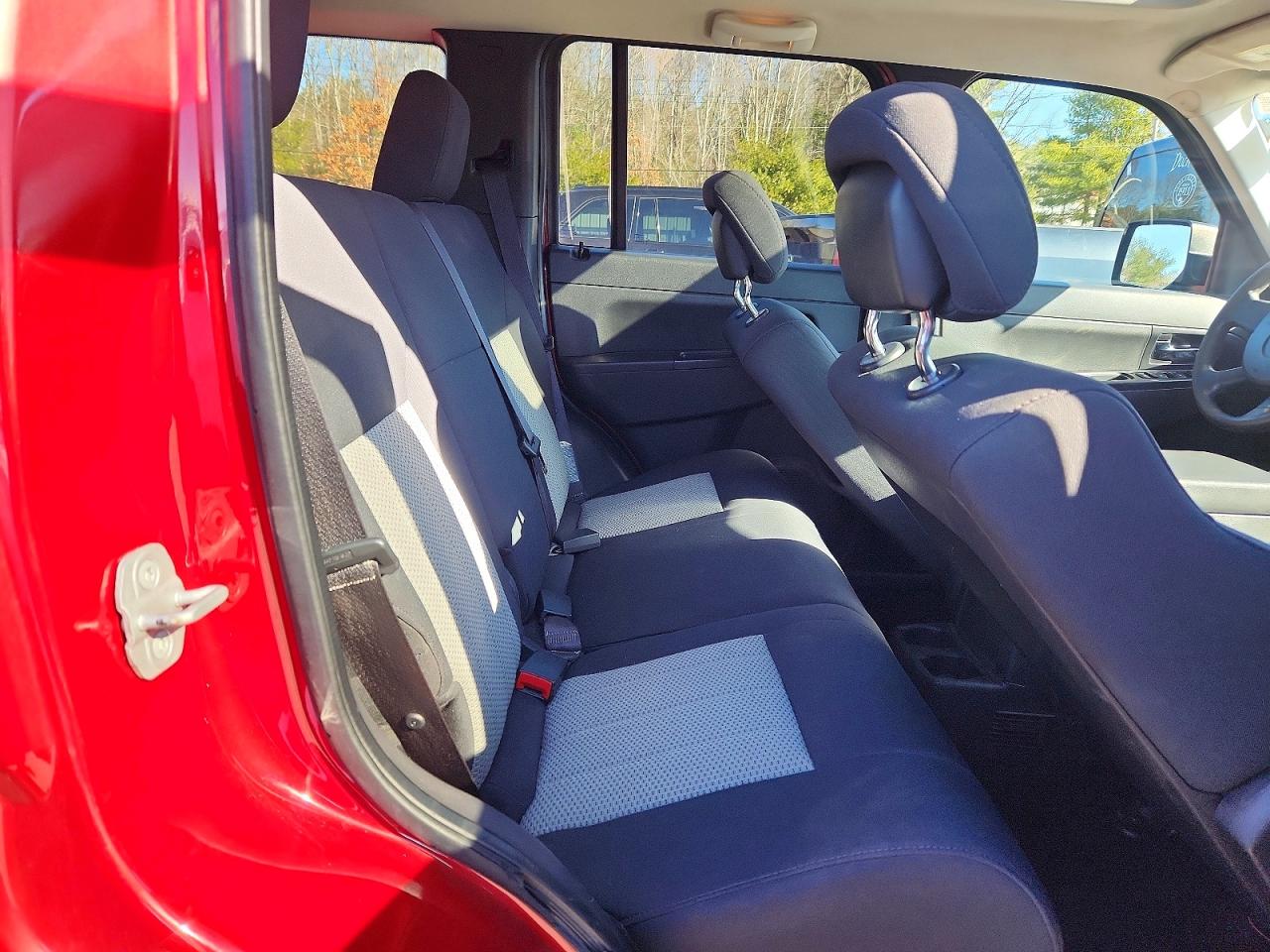 2010 Jeep Liberty Sport Red vin: 1J4PN2GK6AW118498