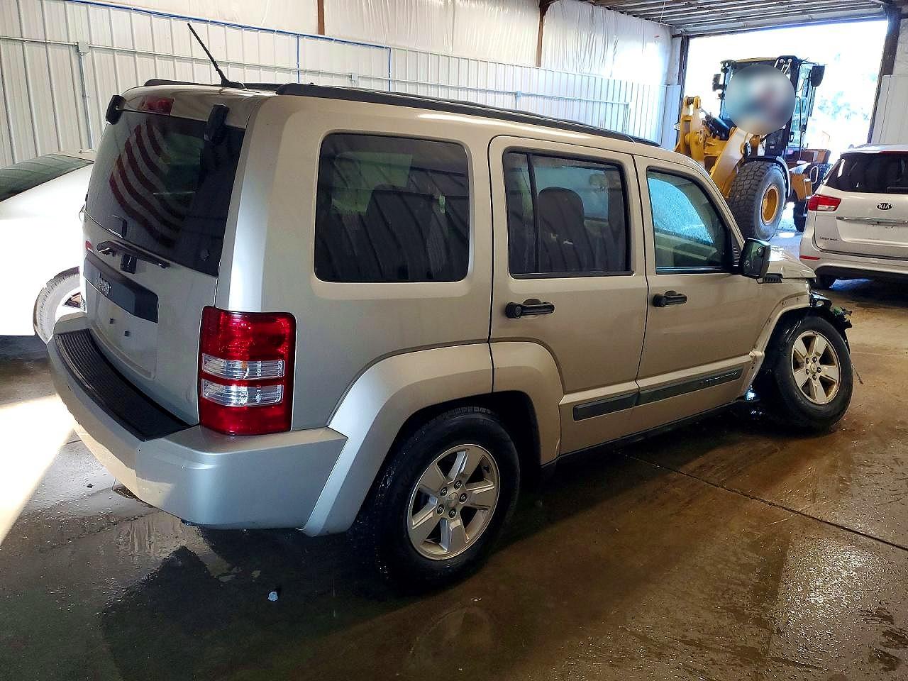 2010 Jeep Liberty Sport Beige vin: 1J4PN2GK6AW128626