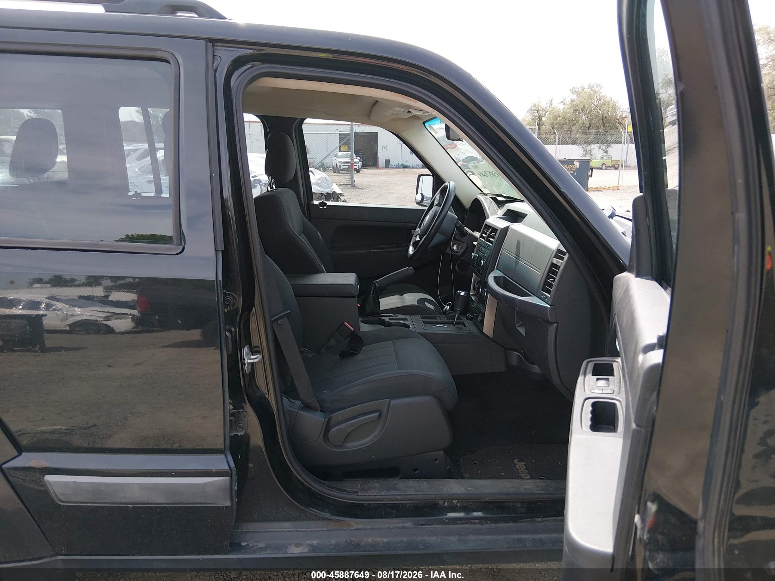 2011 Jeep Liberty Sport Black vin: 1J4PN2GK6BW552597