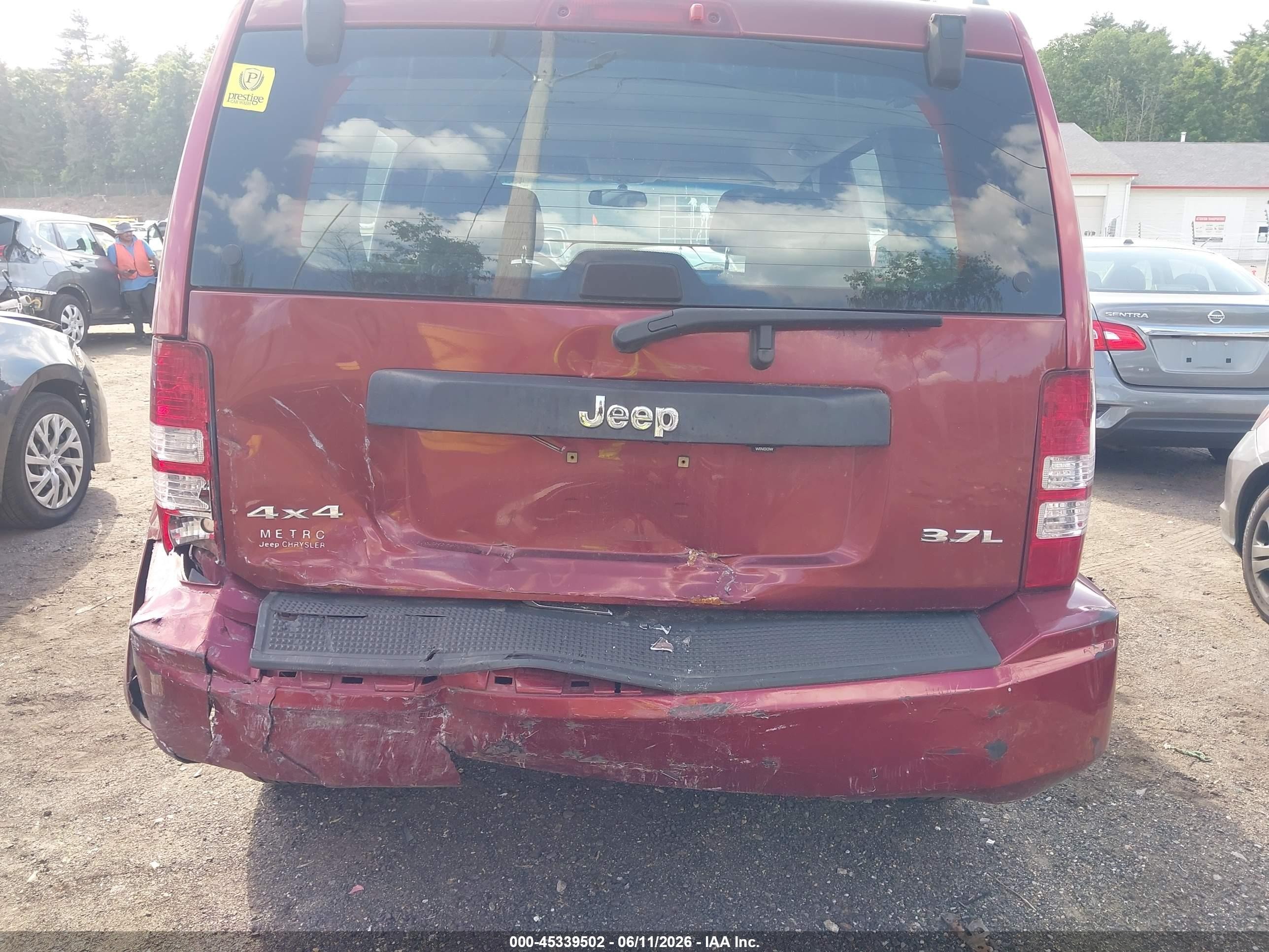 2011 Jeep Liberty Sport Red vin: 1J4PN2GK6BW572624