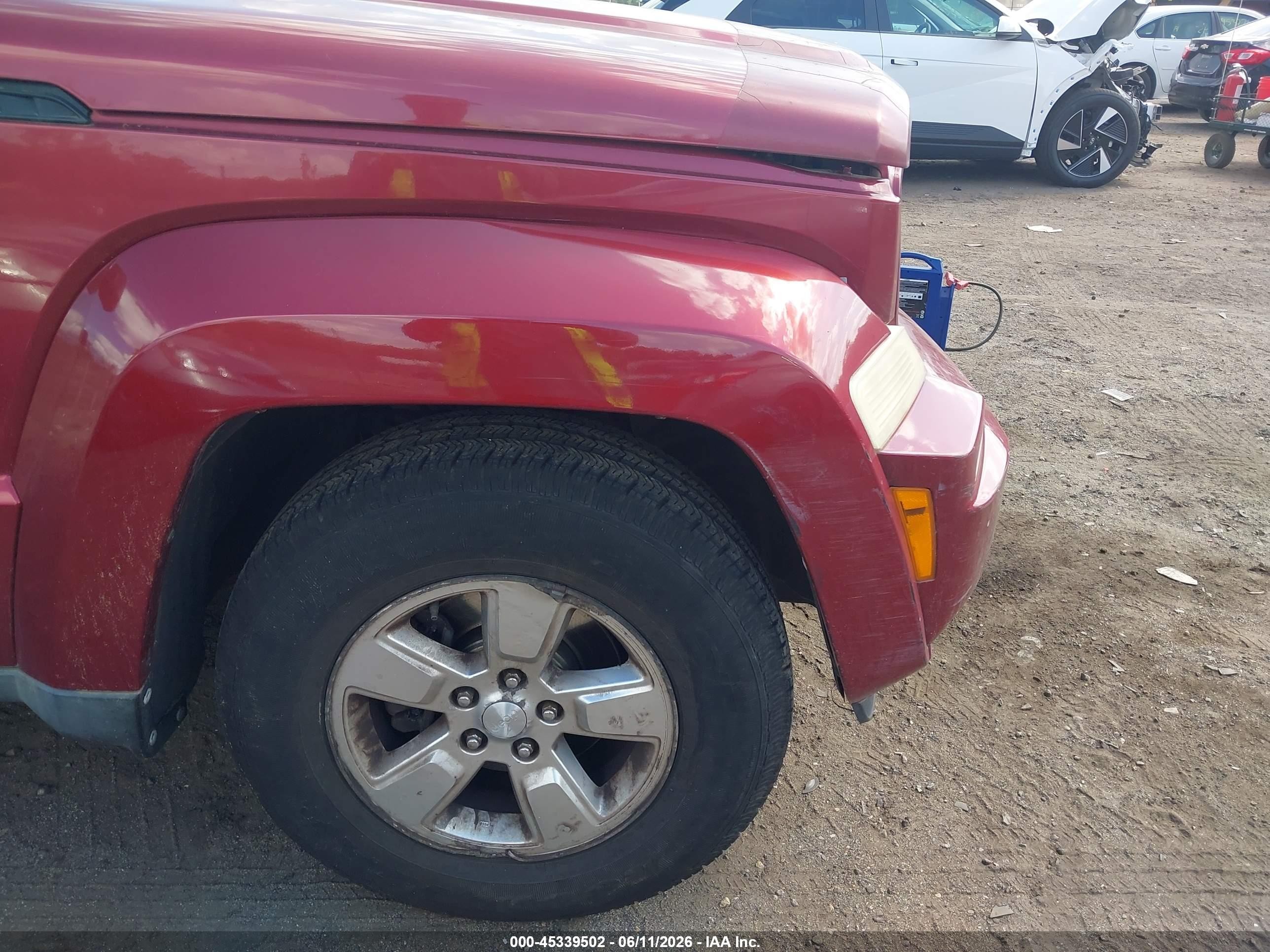 2011 Jeep Liberty Sport Red vin: 1J4PN2GK6BW572624