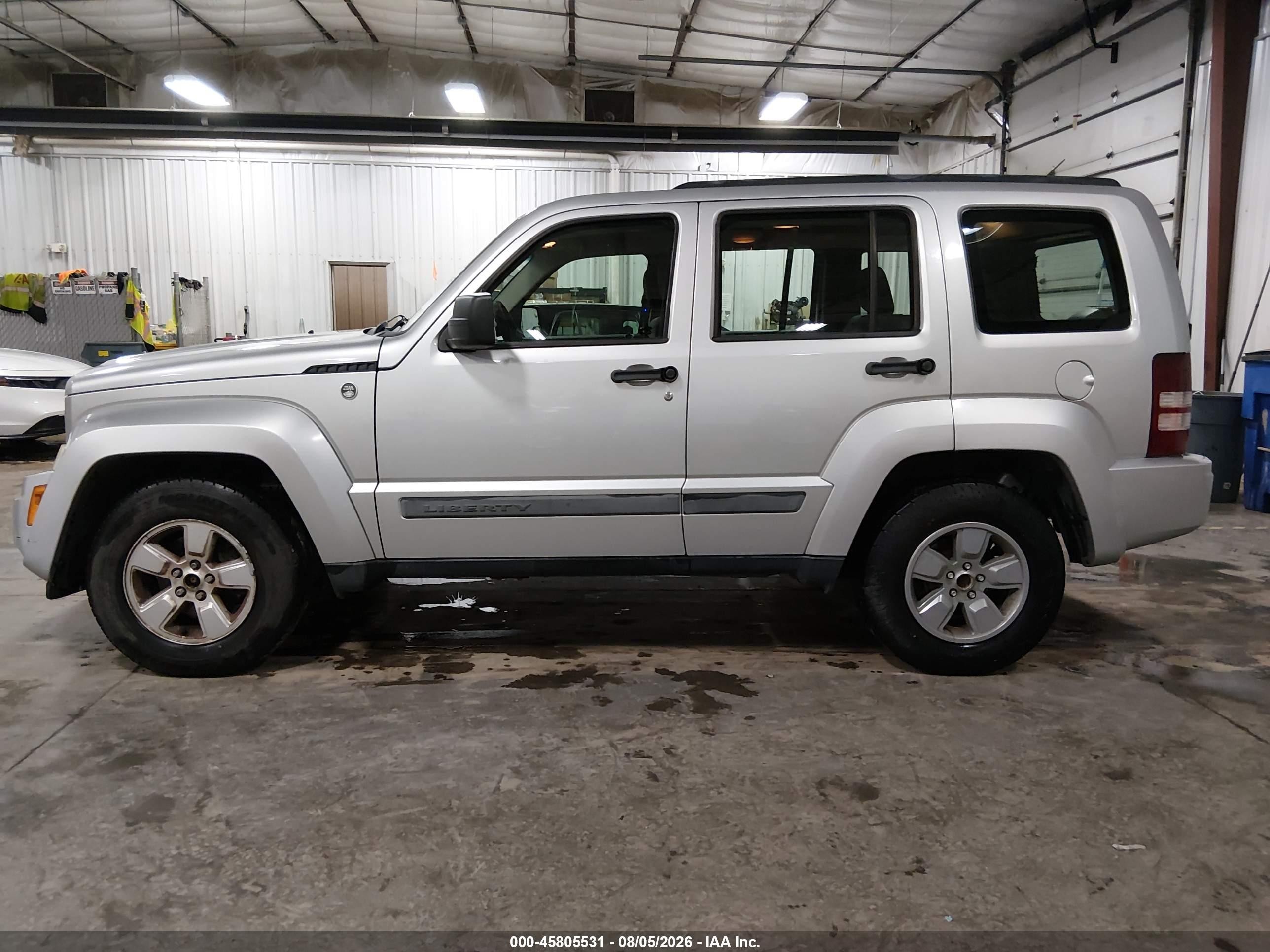 2010 Jeep Liberty Sport Silver vin: 1J4PN2GK7AW143863