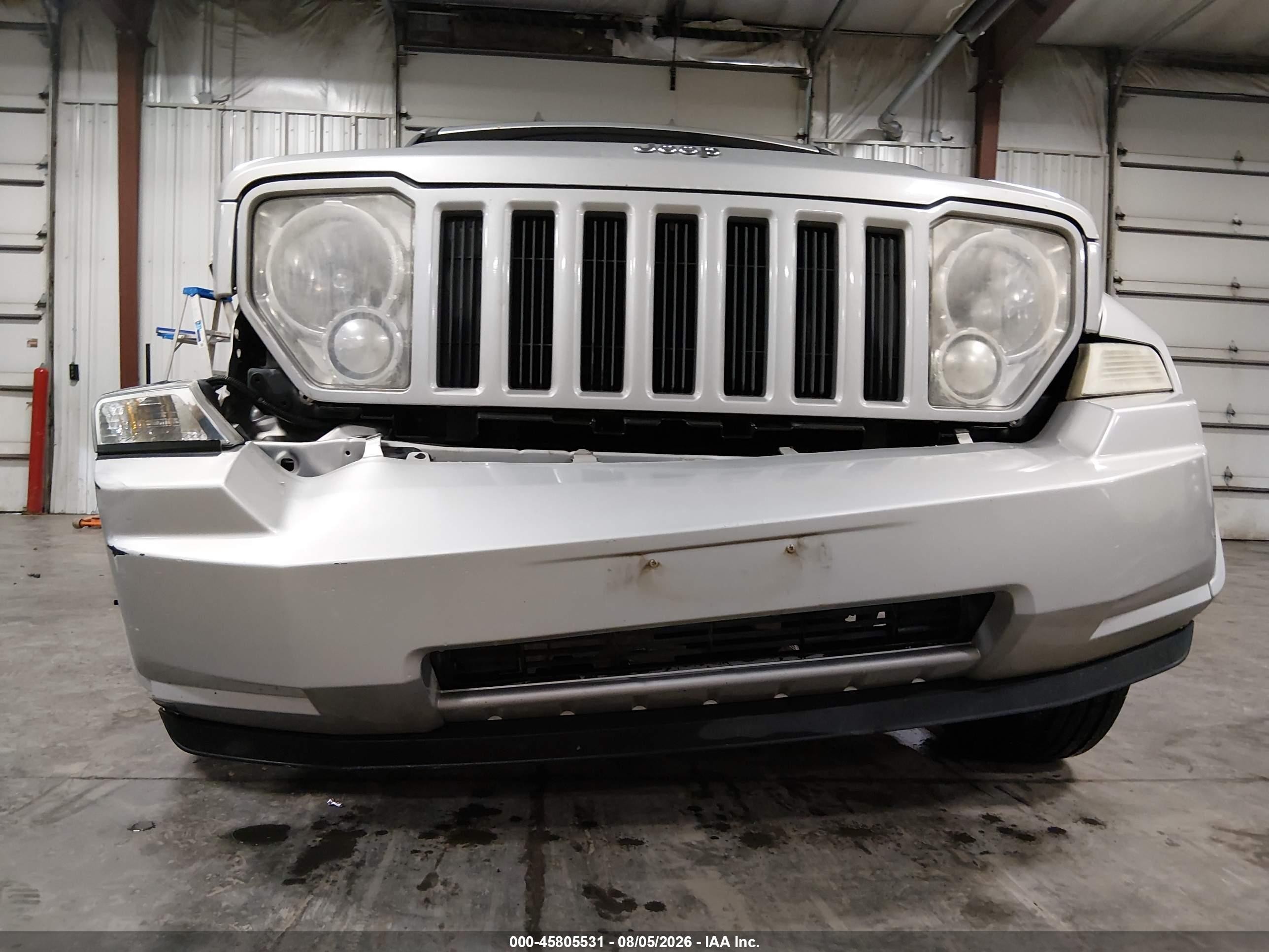 2010 Jeep Liberty Sport Silver vin: 1J4PN2GK7AW143863