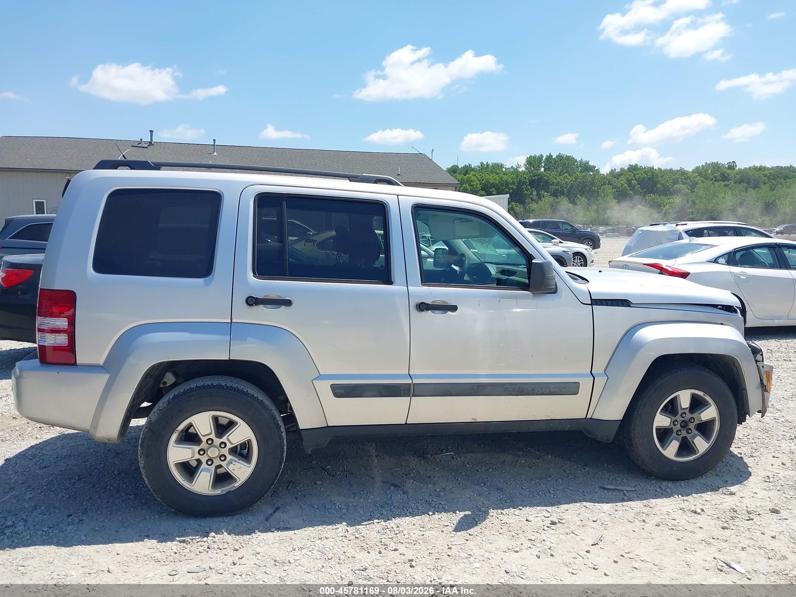 2010 Jeep Liberty Sport Silver vin: 1J4PN2GK7AW167435