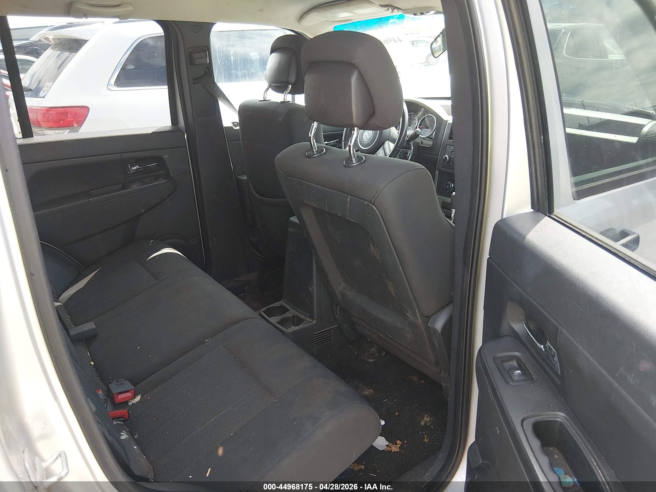 2011 Jeep Liberty Sport Silver vin: 1J4PN2GK7BW542256