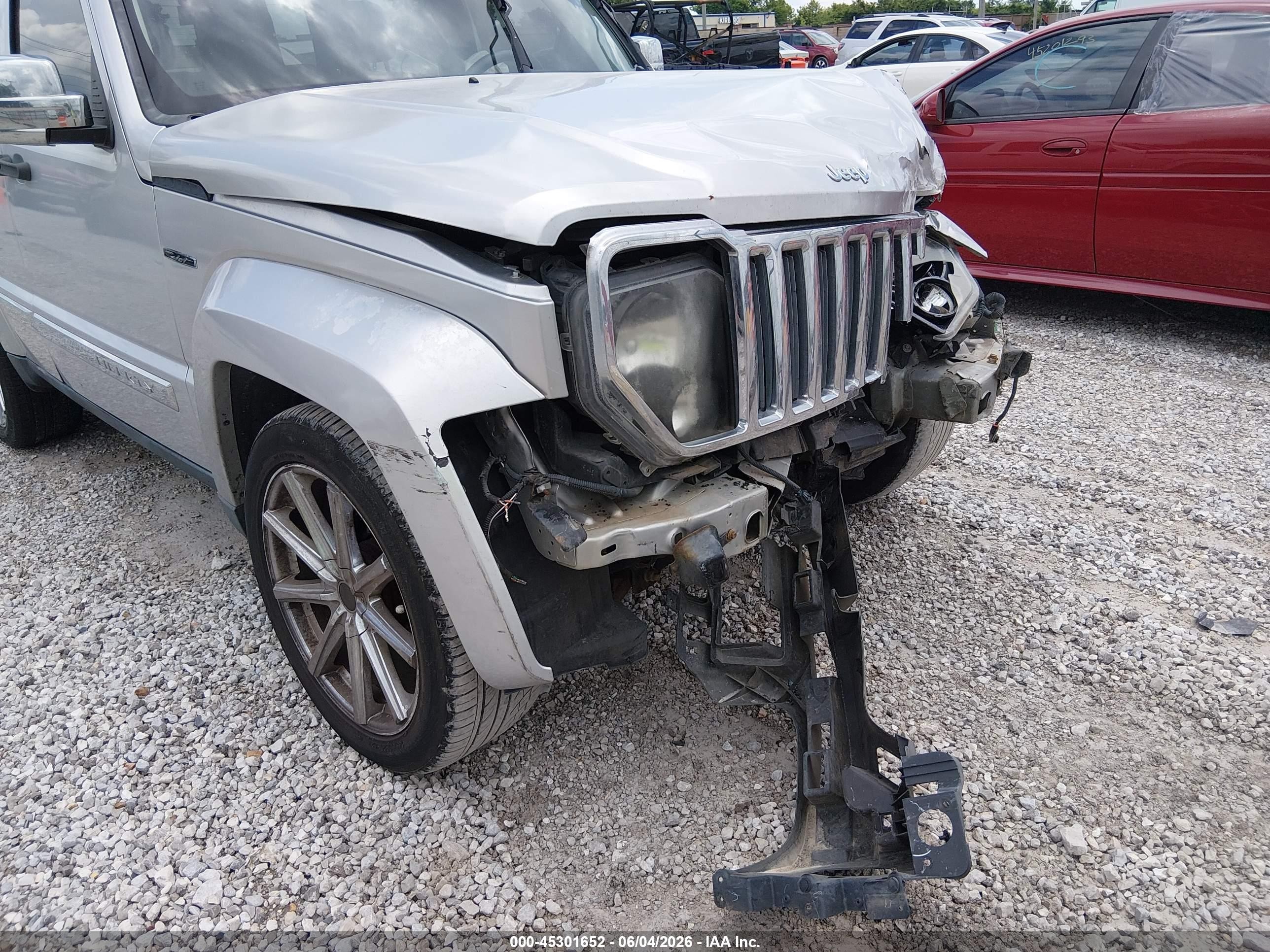 2011 Jeep Liberty Sport Silver vin: 1J4PN2GK7BW596673