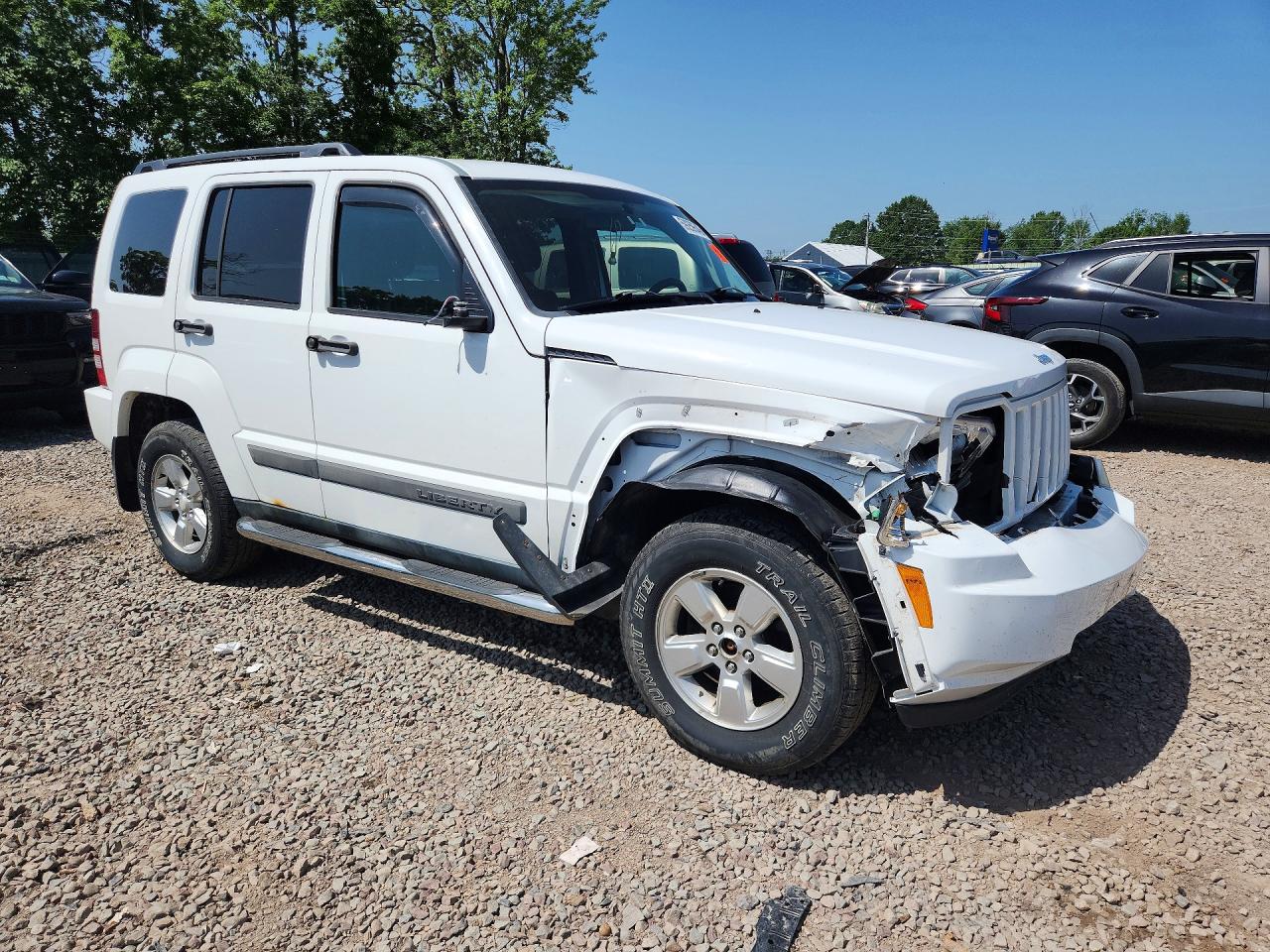2011 Jeep Liberty Sport White vin: 1J4PN2GK8BW584564