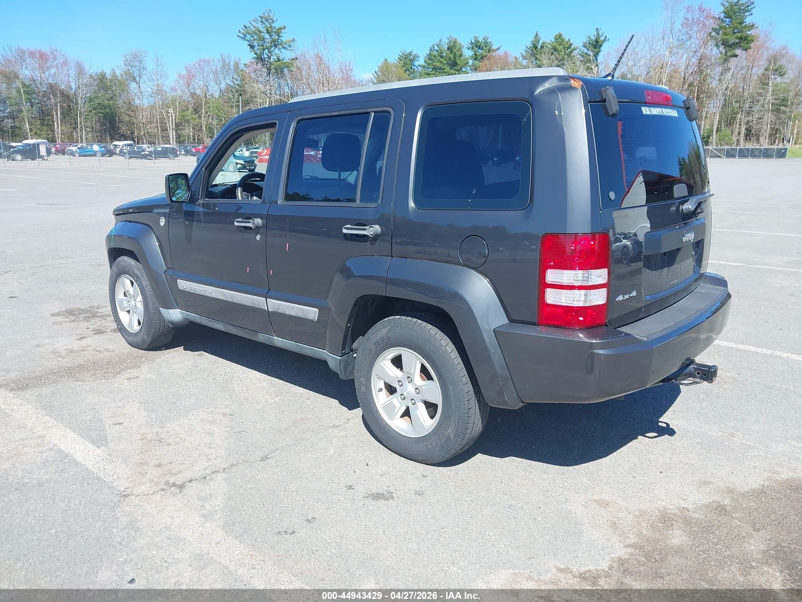 2011 Jeep Liberty Sport Gray vin: 1J4PN2GK8BW586945