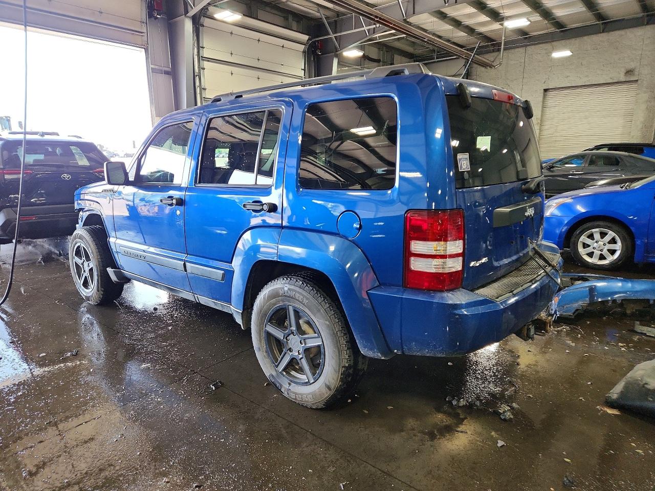 2010 Jeep Liberty Sport Blue vin: 1J4PN2GK9AW106944