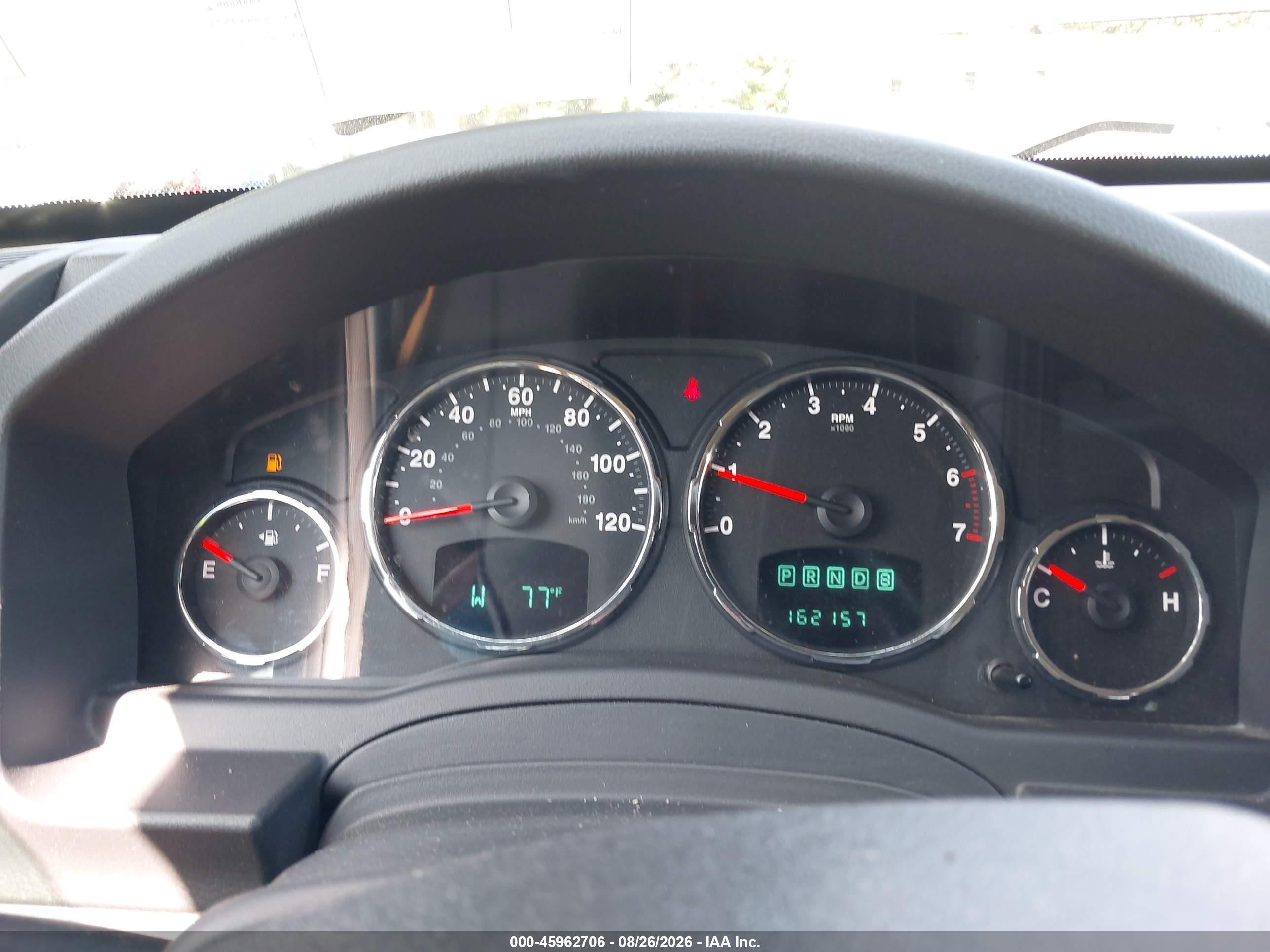 2010 Jeep Liberty Sport Серебряный vin: 1J4PN2GK9AW163077