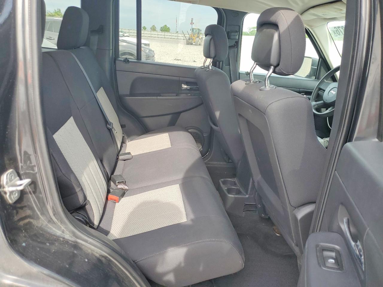2010 Jeep Liberty Sport Charcoal vin: 1J4PN2GK9AW167002