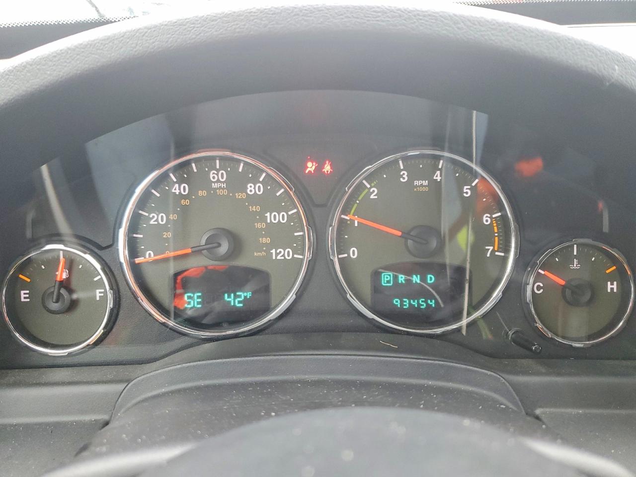 2011 Jeep Liberty Sport Silver vin: 1J4PN2GK9BW558619