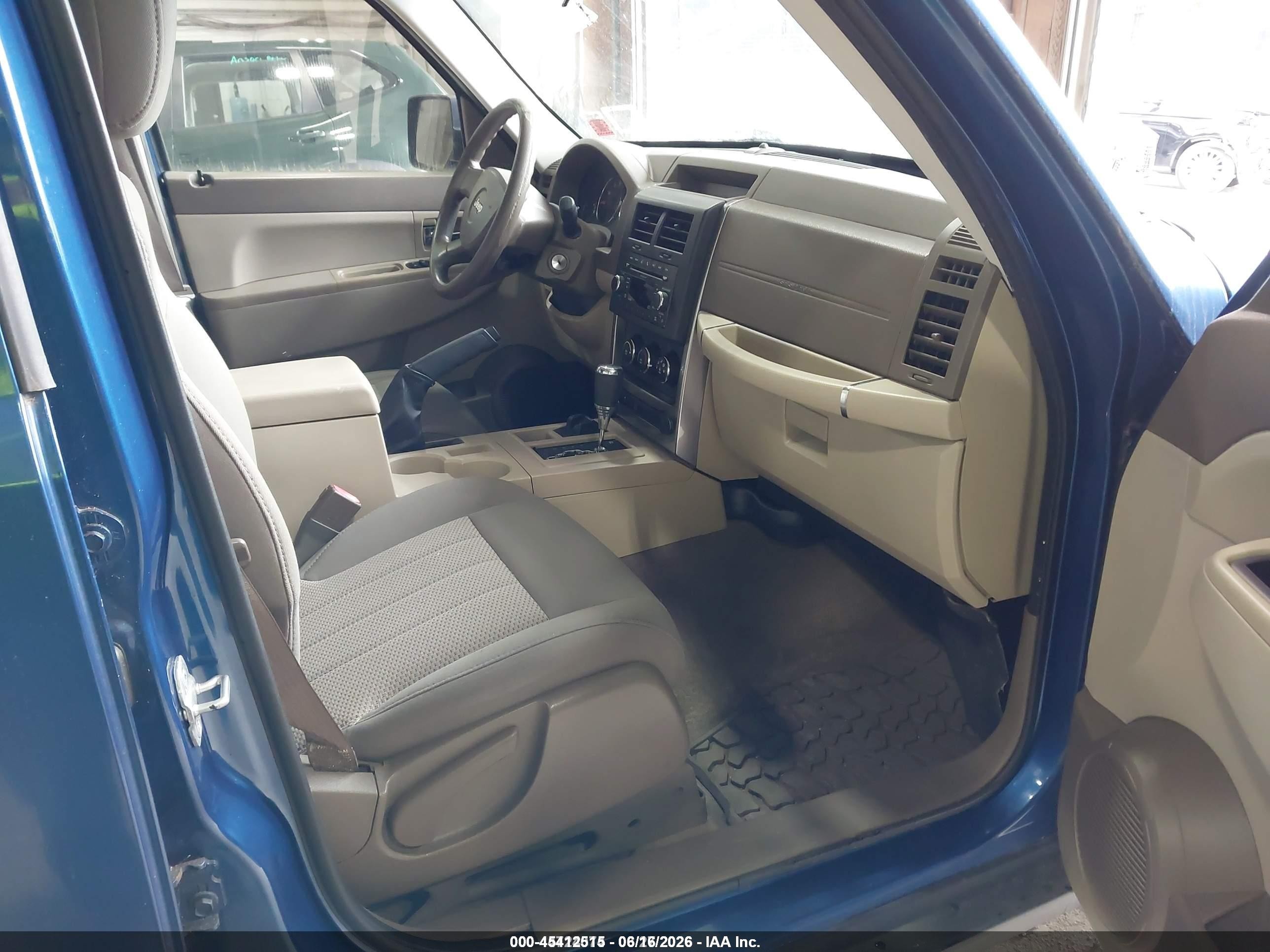2010 Jeep Liberty Sport Blue vin: 1J4PN2GKXAW115362