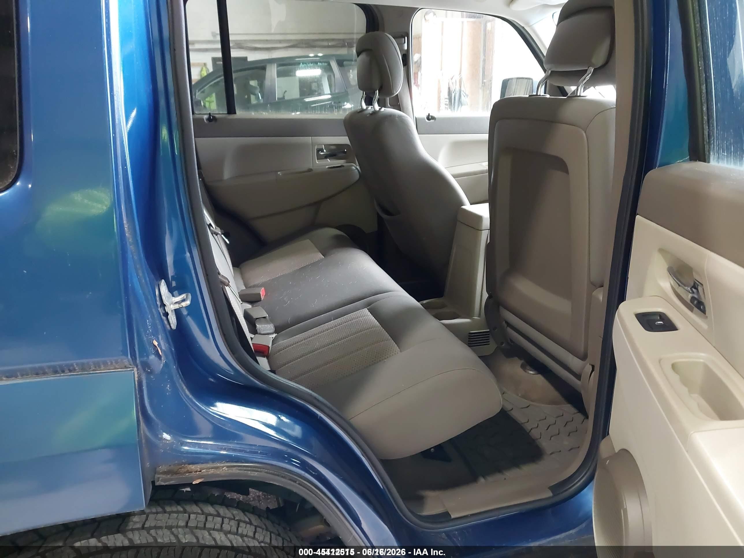 2010 Jeep Liberty Sport Blue vin: 1J4PN2GKXAW115362