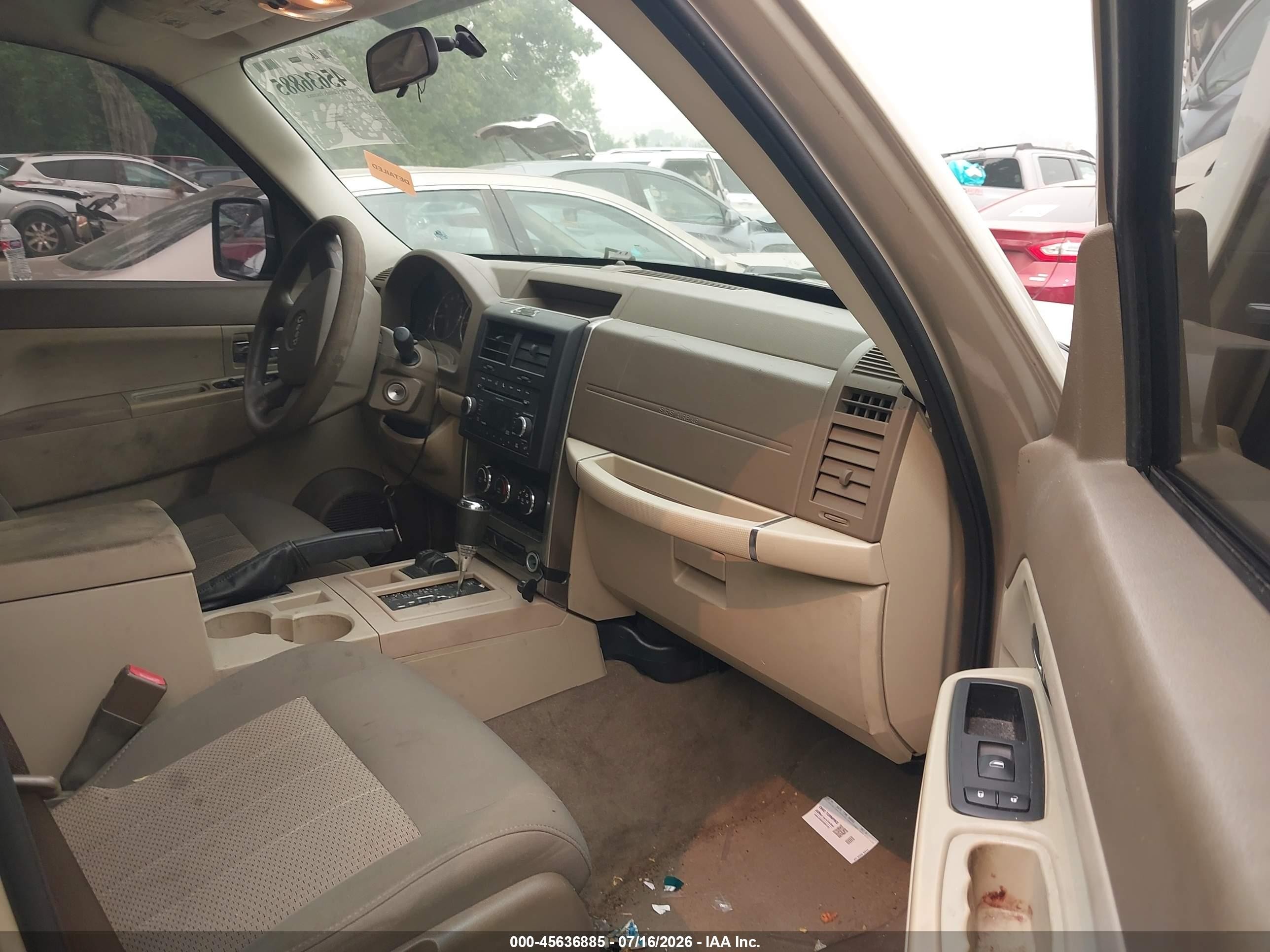 2010 Jeep Liberty Sport Beige vin: 1J4PN2GKXAW167381