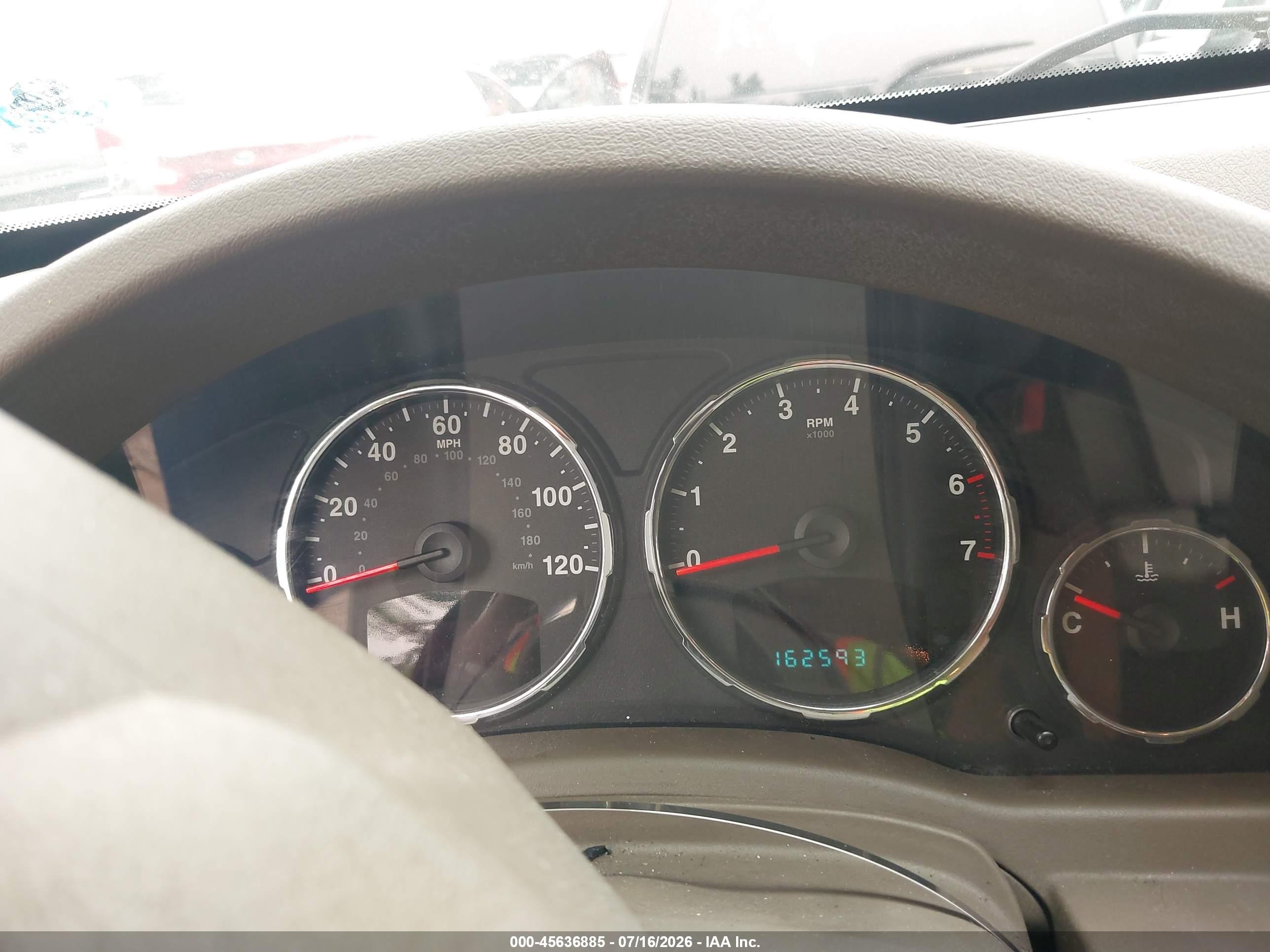 2010 Jeep Liberty Sport Beige vin: 1J4PN2GKXAW167381