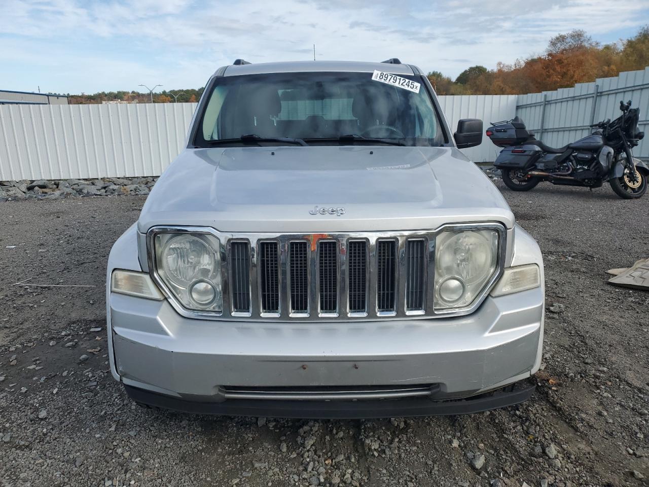 2011 Jeep Liberty Sport Silver vin: 1J4PN2GKXBW557155