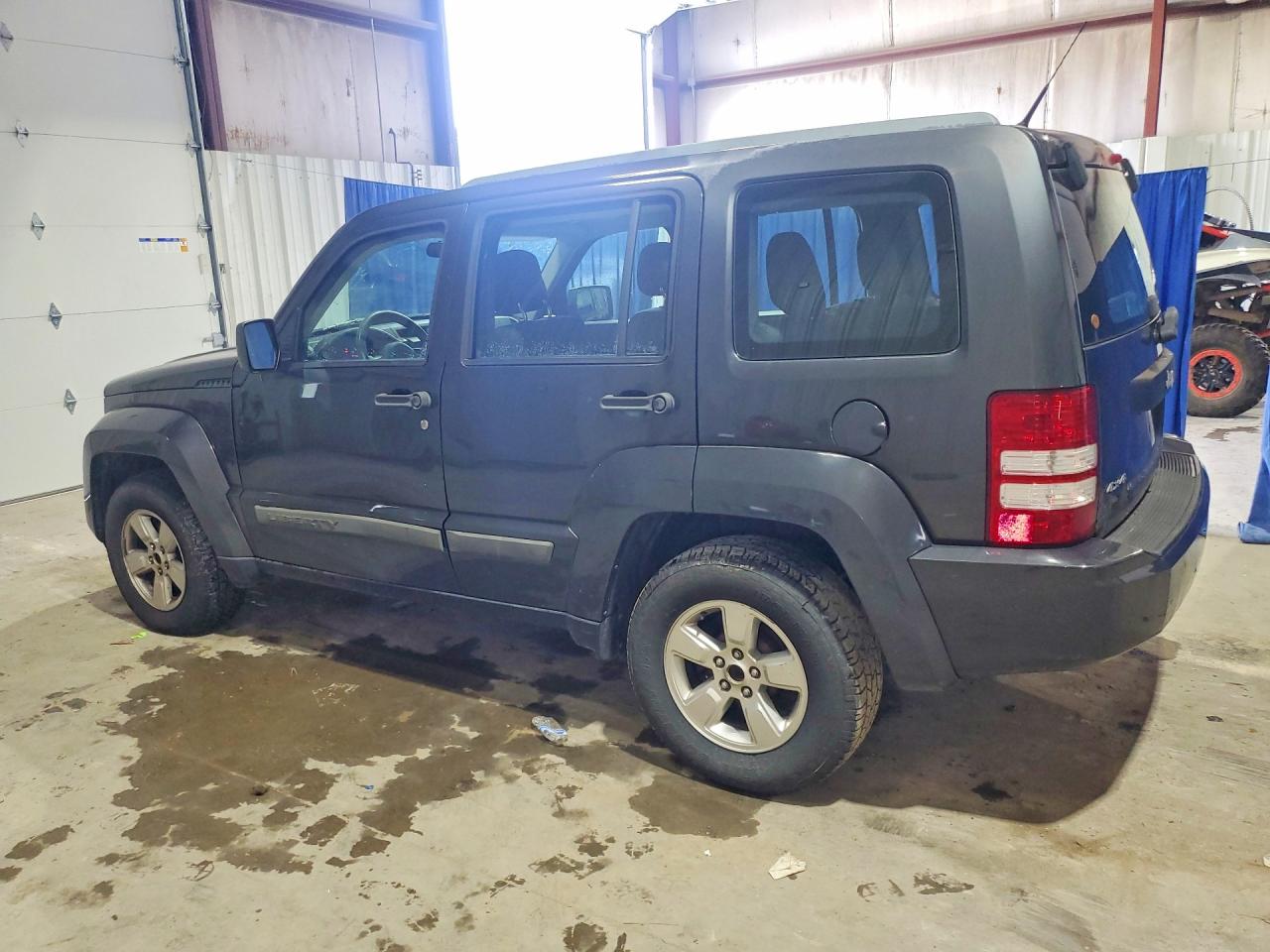 2011 Jeep Liberty Sport Black vin: 1J4PN2GKXBW565384