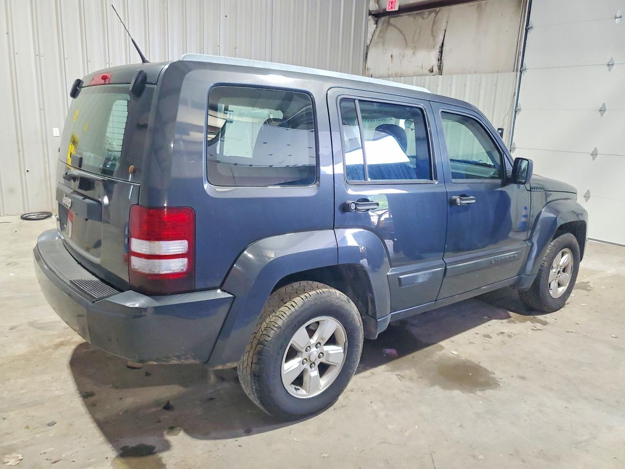 2011 Jeep Liberty Sport Black vin: 1J4PN2GKXBW565384