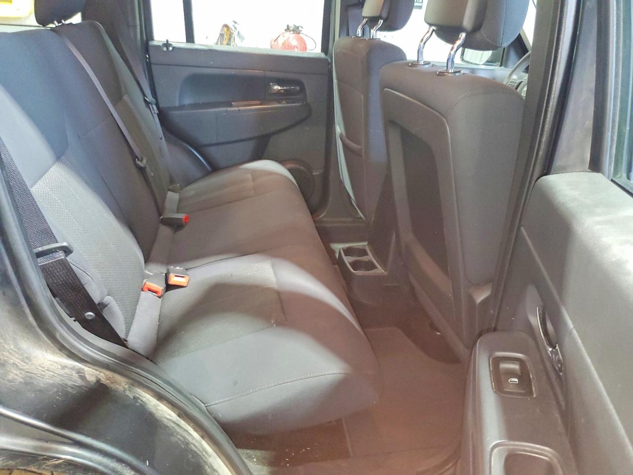 2011 Jeep Liberty Sport Black vin: 1J4PN2GKXBW565384