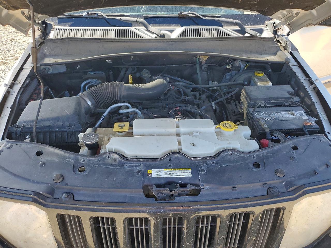 2010 Jeep Liberty Renegade Silver vin: 1J4PN3GK7AW171250
