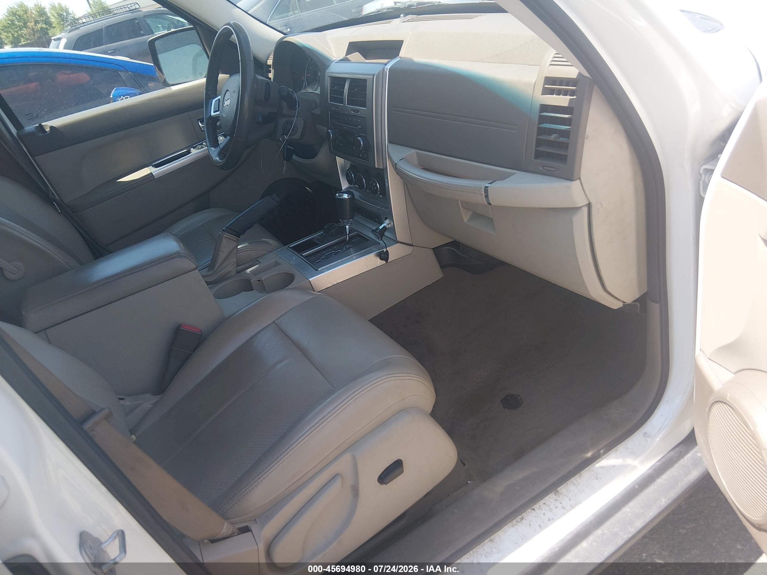 2010 Jeep Liberty Limited Белый vin: 1J4PN5GK2AW133565