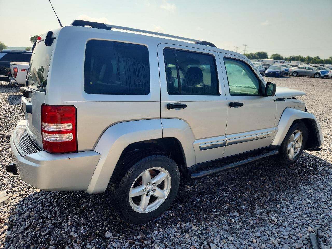 2011 Jeep Liberty Limited Silver vin: 1J4PN5GK2BW571990