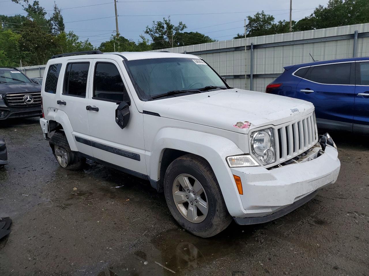 2011 Jeep Liberty Sport Белый vin: 1J4PP2GK0BW569664