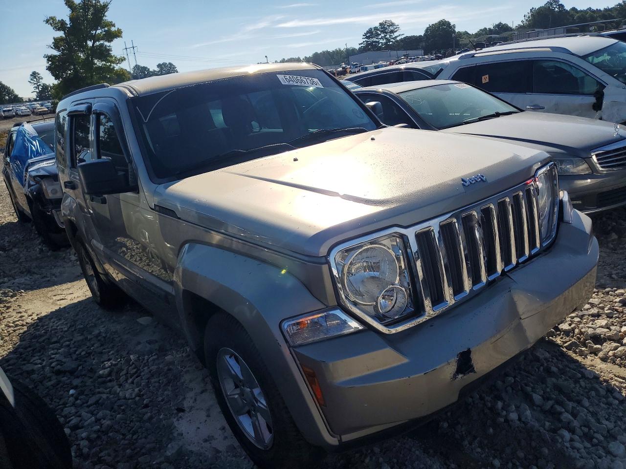 2010 Jeep Liberty Sport Beige vin: 1J4PP2GK1AW132738